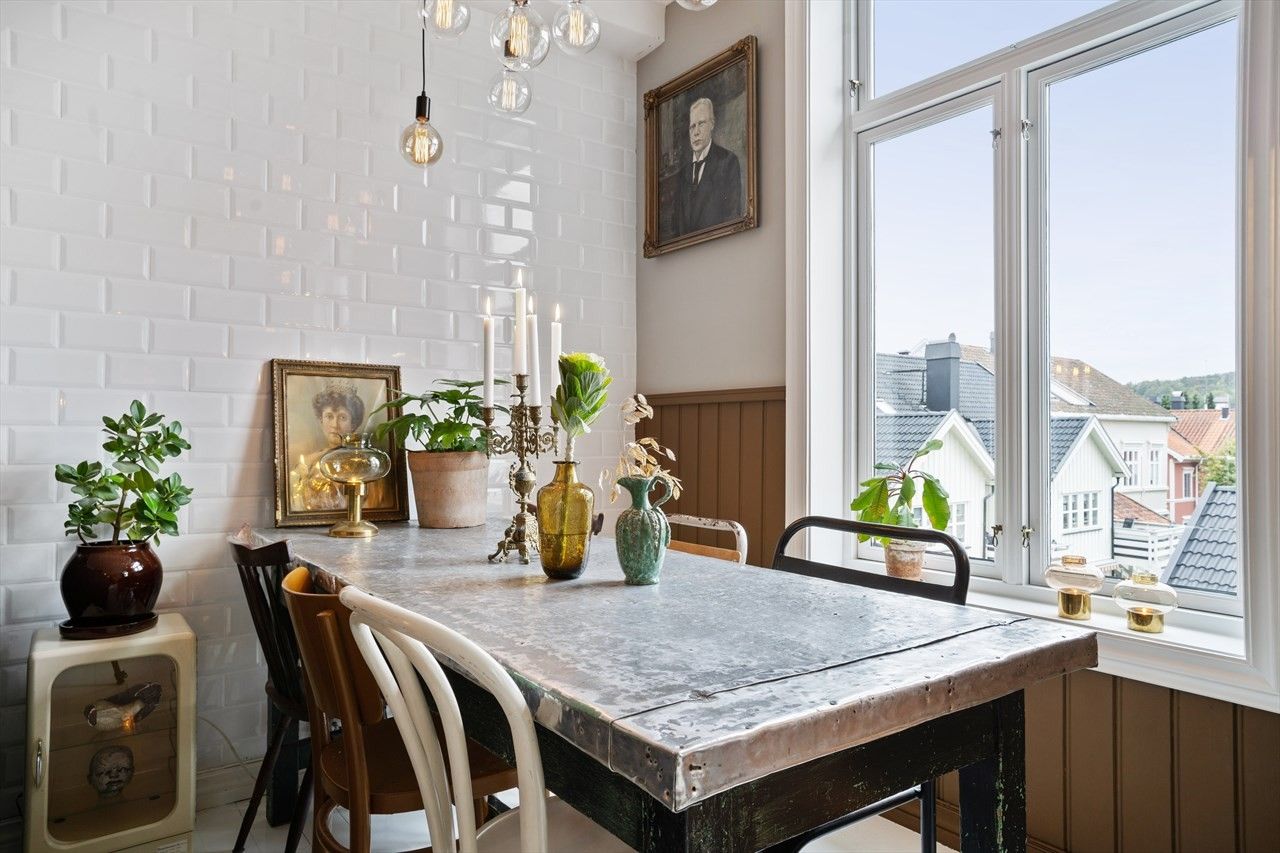 A Norwegian Apartment Filled with Vintage Design 4 vintage norwegian apartment nordroom3 A Norwegian Apartment Filled with Vintage Design