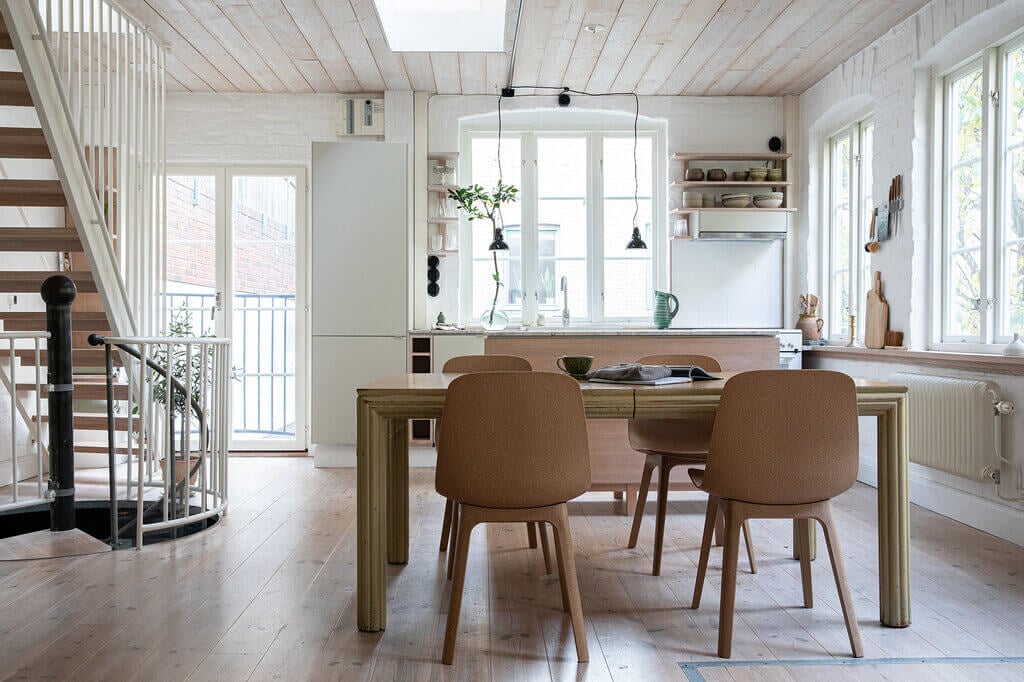 A Creative Home in a Former Carpentry Workshop 10 ACreativeHomeinaFormerCarpentryWorkshop TheNordroom9 A Creative Home in a Former Carpentry Workshop
