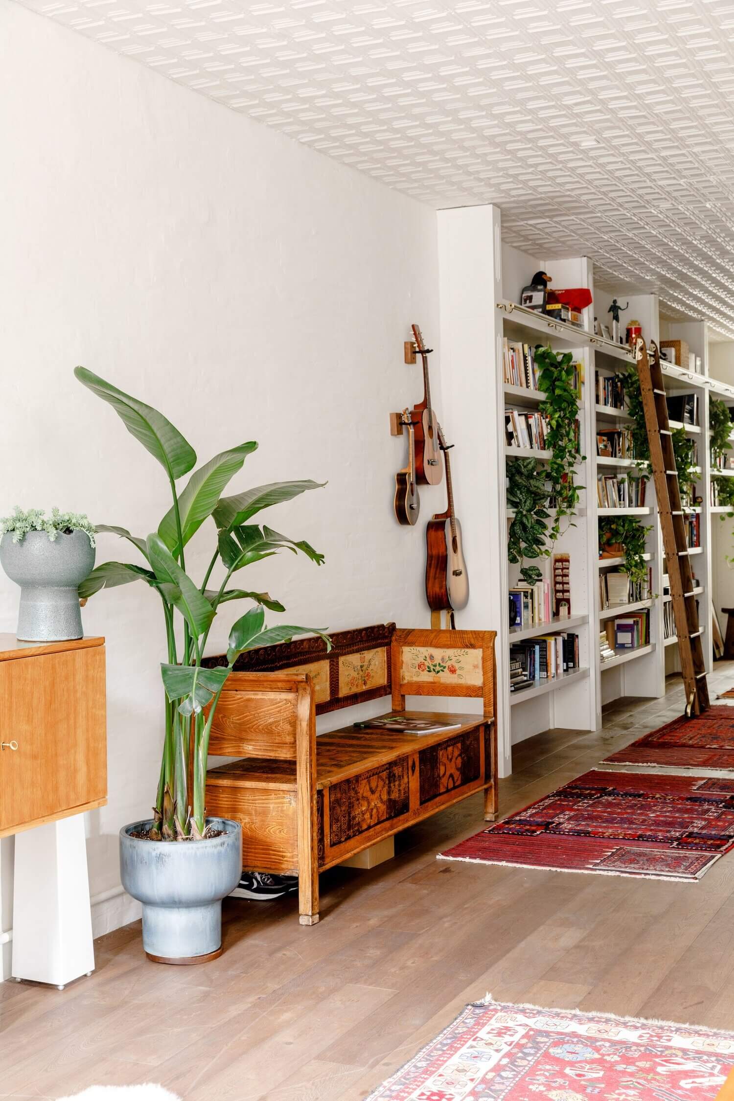 Actor David Harbour's New York Loft Apartment 11 david harbour new york loft nordroom10 Actor David Harbour's New York Loft Apartment
