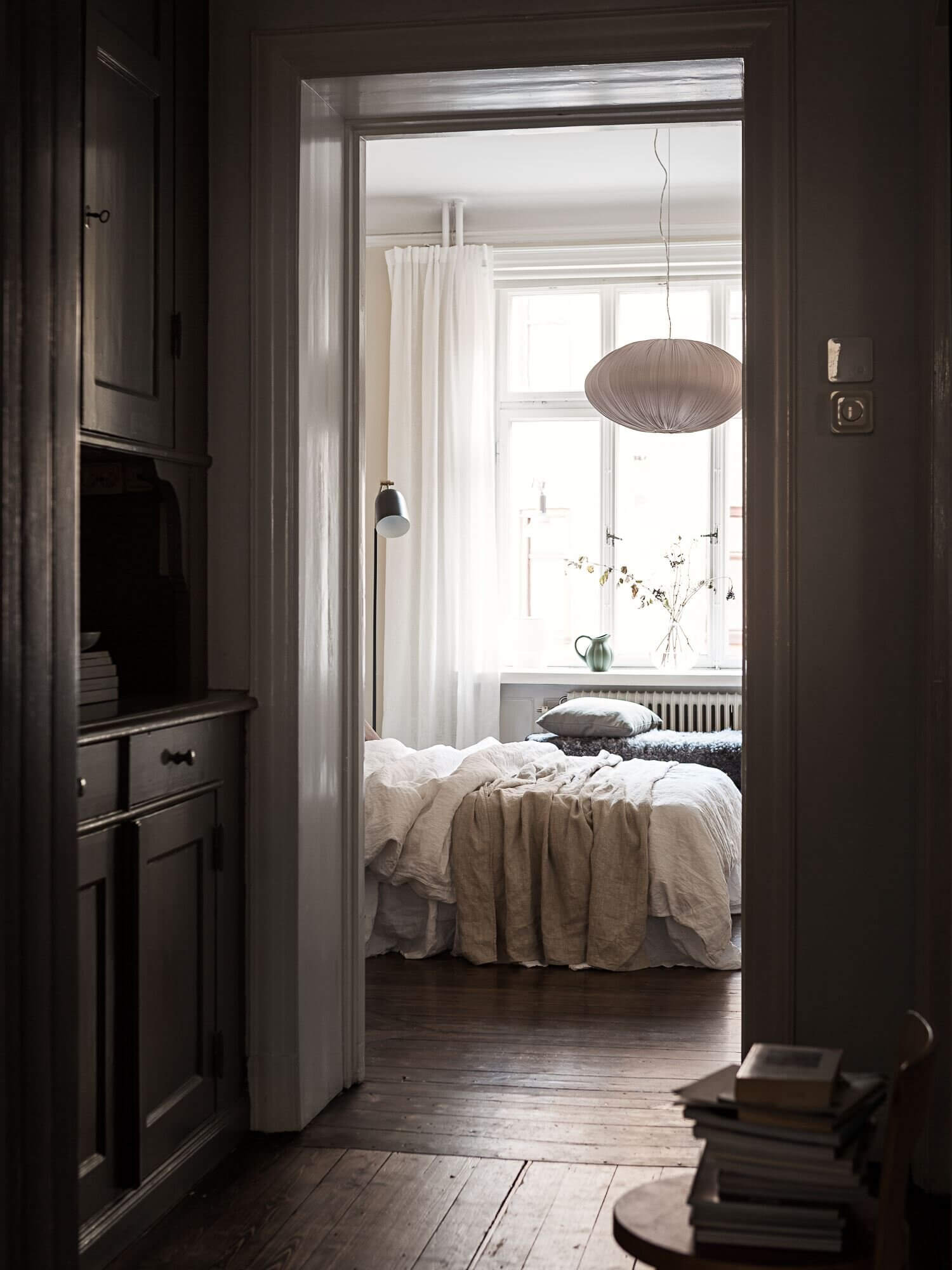 Earth Tones in a Warm Scandinavian Apartment 6 earth tones scandinavian apartment nordroom5 Earth Tones in a Warm Scandinavian Apartment