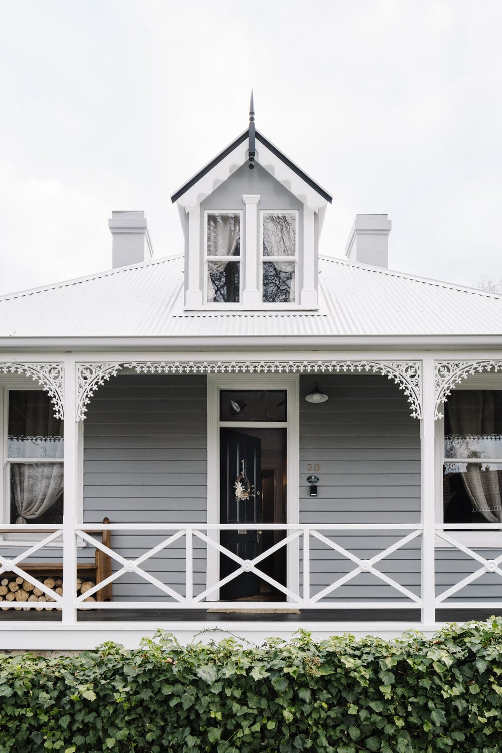 Lumière Lodge | A Creative Vintage Cottage in Australia 21 lumiere lodge vintage cottage australia nordroom20 Lumière Lodge | A Creative Vintage Cottage in Australia