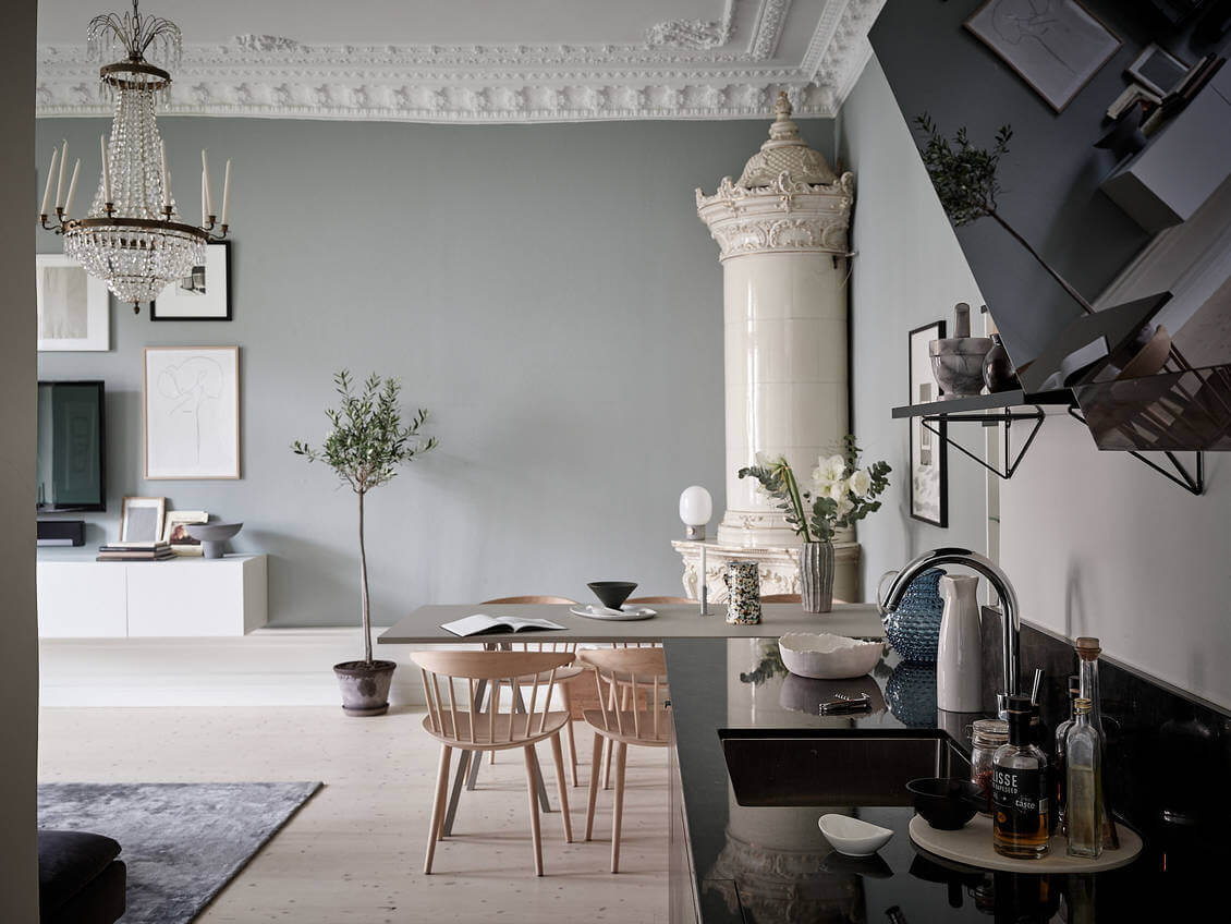 Calm Color Tones in a Scandinavian Apartment with Black Kitchen 7 scandinavian apartment black kitchen nordroom6 Calm Color Tones in a Scandinavian Apartment with Black Kitchen