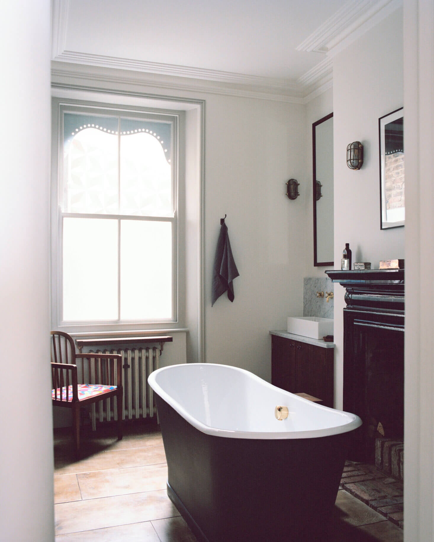 A Victorian Home in London Remodeled by Mark Lewis 13 victorian home london nordroom12 A Victorian Home in London Remodeled by Mark Lewis