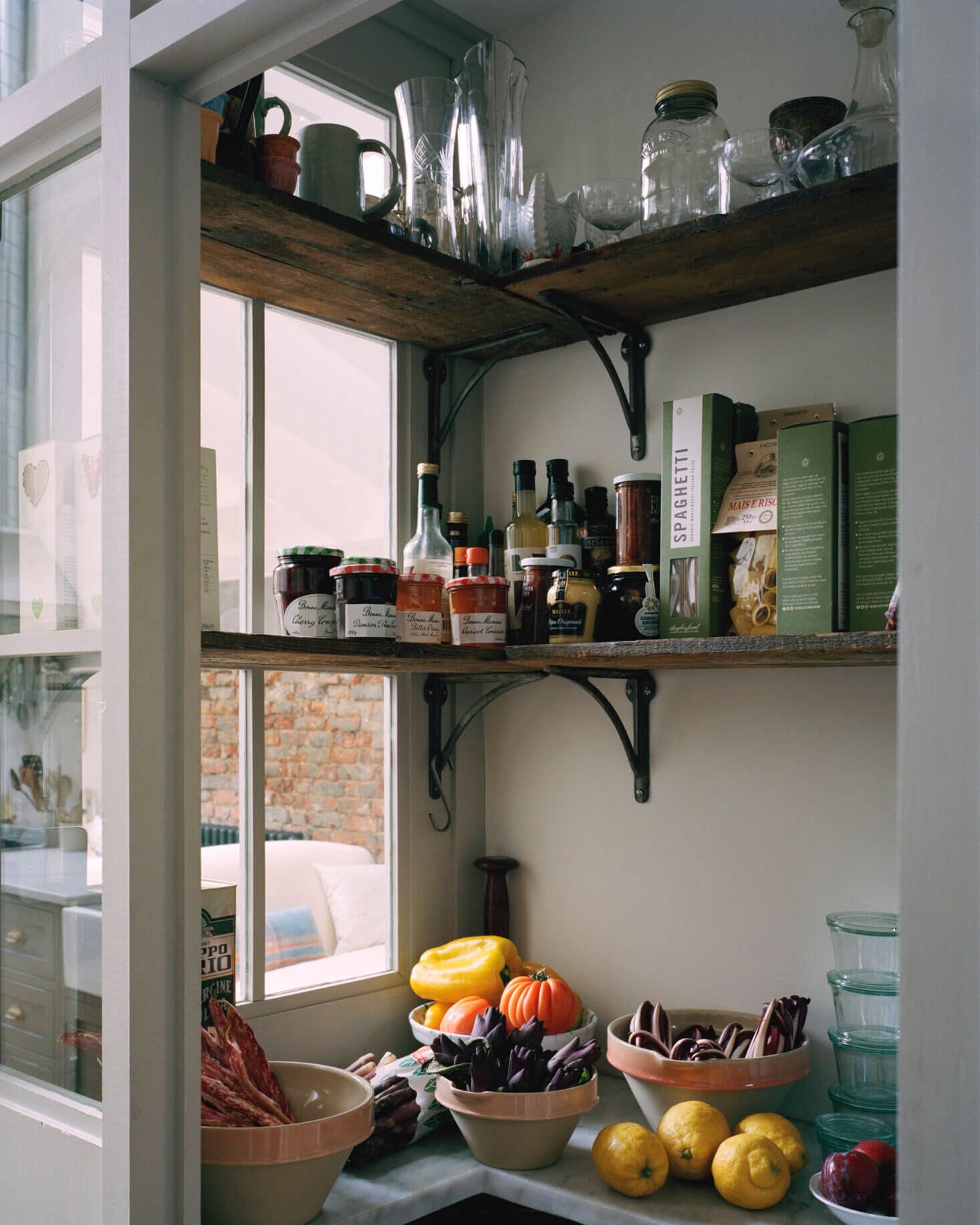 A Victorian Home in London Remodeled by Mark Lewis 9 victorian home london nordroom8 A Victorian Home in London Remodeled by Mark Lewis