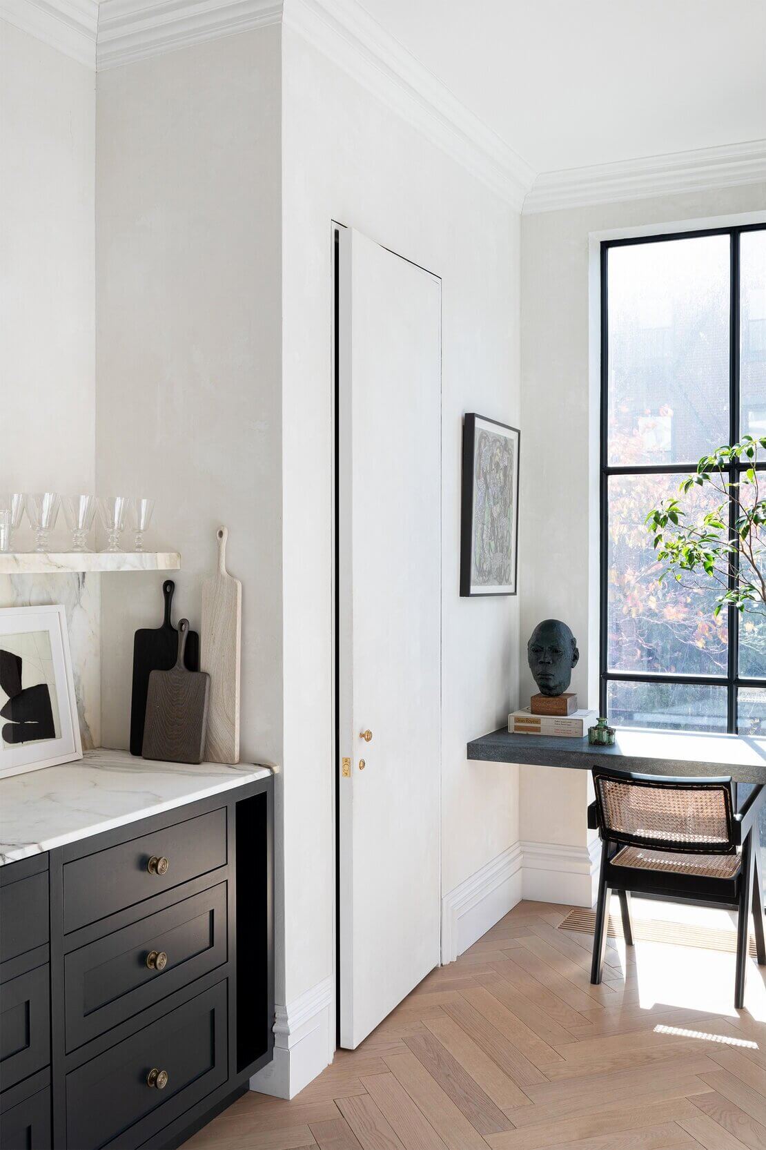 The Brooklyn Townhouse of EyeSwoon Founder Athena Calderone 7 brooklyn townhouse eyeswoon athena calderone nordroom6 The Brooklyn Townhouse of EyeSwoon Founder Athena Calderone