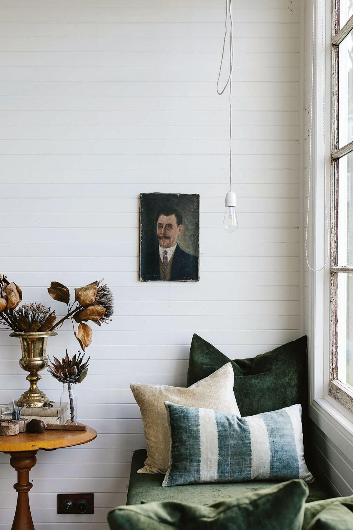 Captains Rest: A Vintage Cottage on Tasmania's West Coast 3 captains rest airbnb cottage tasmania nordroom2 Captains Rest: A Vintage Cottage on Tasmania's West Coast