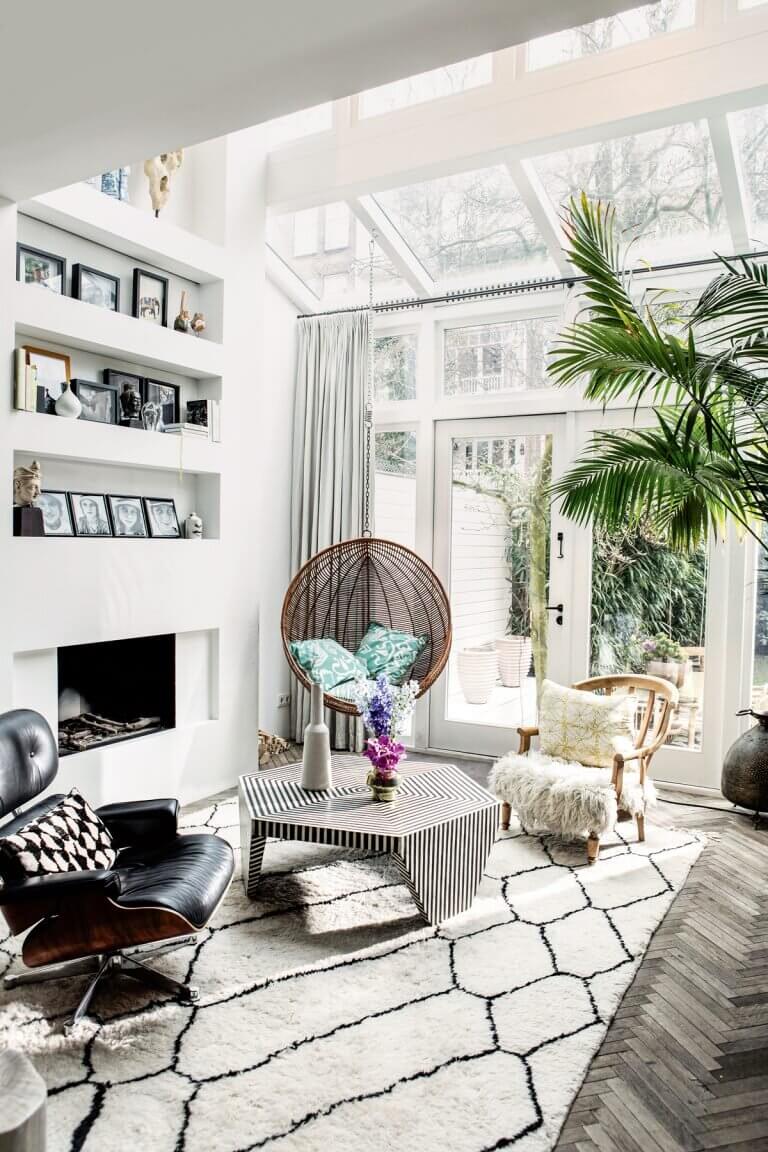 A Mixture of Styles in a Beautiful 1920s Townhouse in Amsterdam 8 mixture of styles 1920s townhouse amsterdam nordroom8 A Mixture of Styles in a Beautiful 1920s Townhouse in Amsterdam