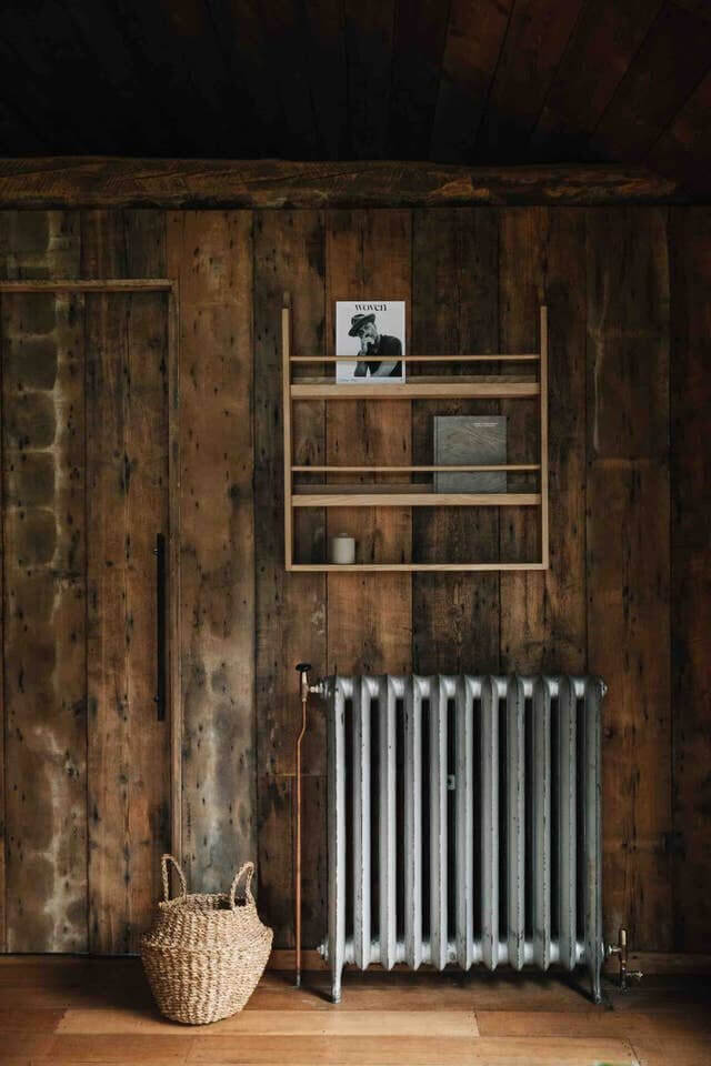 A Handcrafted Lakeside Cabin in the English Countryside 5 handcrafted lakeside cabin england nordroom4 A Handcrafted Lakeside Cabin in the English Countryside