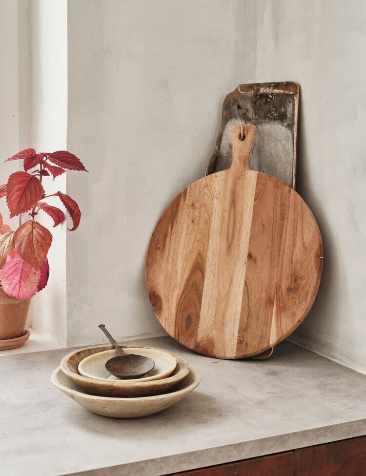 Natural Materials in a Calm Swedish Apartment 6 natural materials swedish apartment nordroom4 Natural Materials in a Calm Swedish Apartment