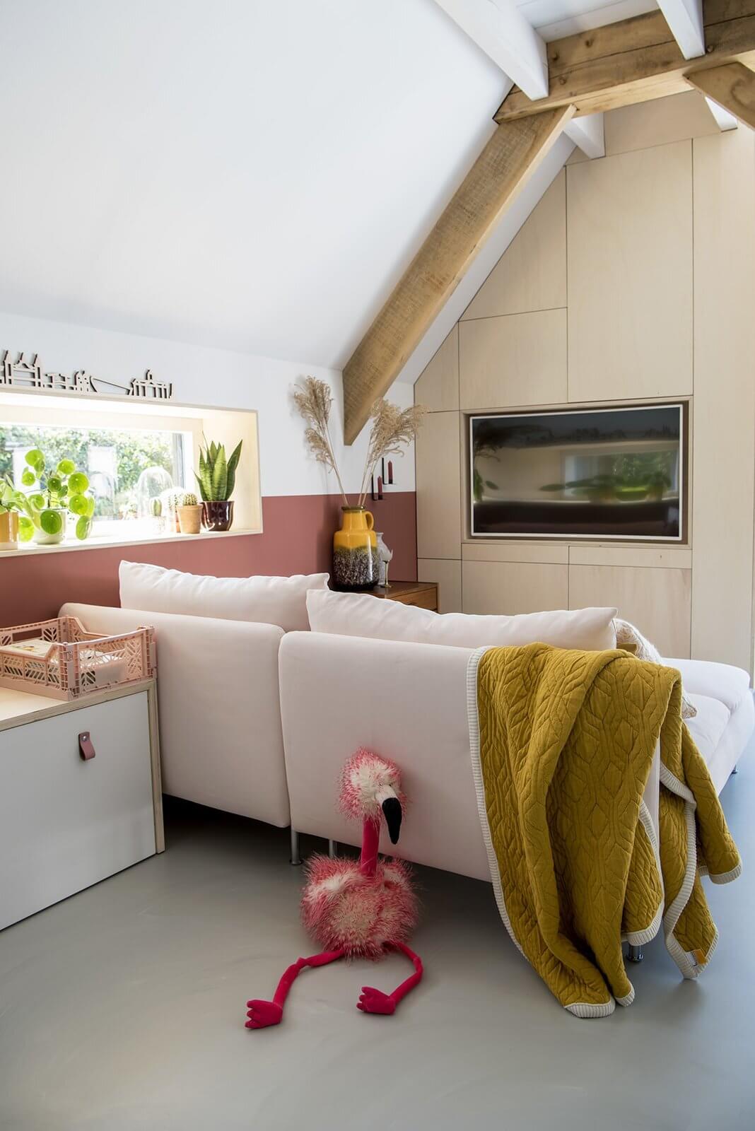 Pink Touches in a Modern Family Home in The Netherlands 6 pink modern family home netherlands nordroom5 Pink Touches in a Modern Family Home in The Netherlands