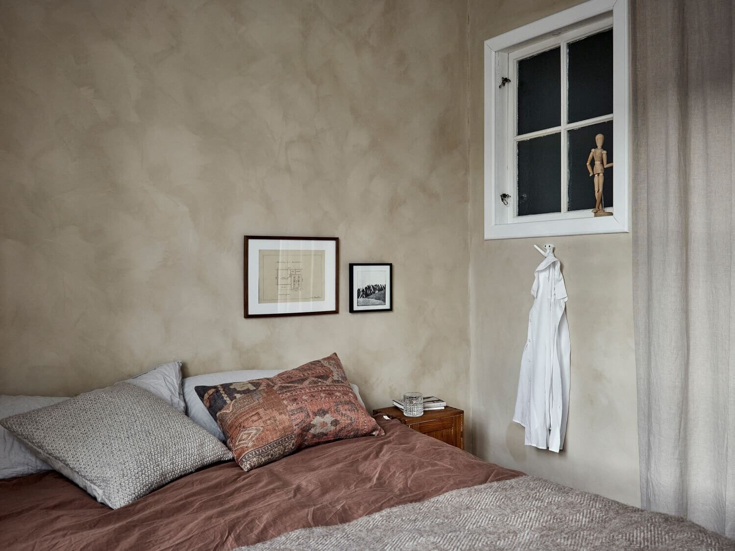 Vintage Touches and Exposed Brick in a Beautiful Scandinavian Home 26 scandinavian home vintage exposed brick nordroom25 Vintage Touches and Exposed Brick in a Beautiful Scandinavian Home