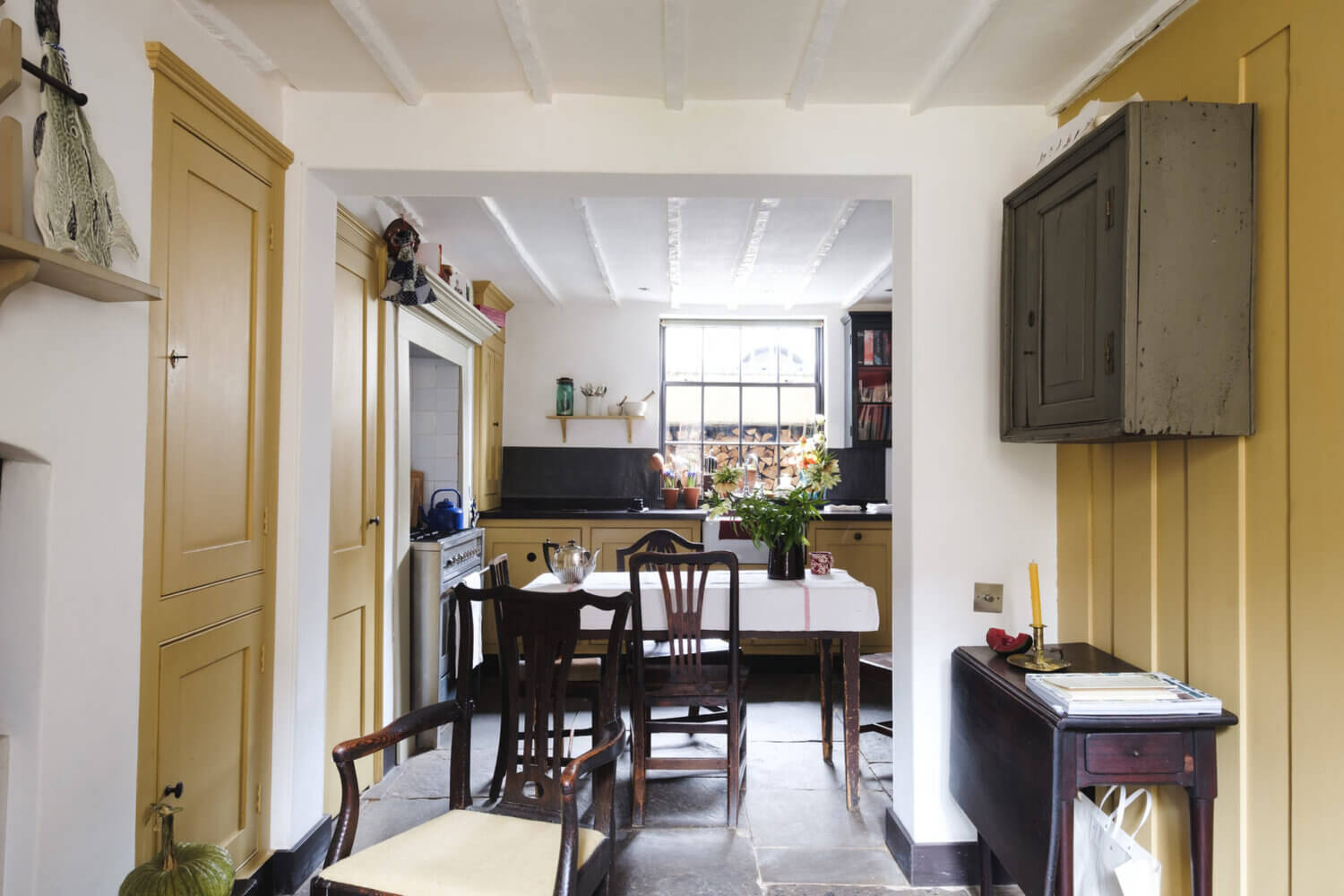 Historic Charm in a Georgian Townhouse in London 5 historic charm georgian townhouse london nordroom4 Historic Charm in a Georgian Townhouse in London