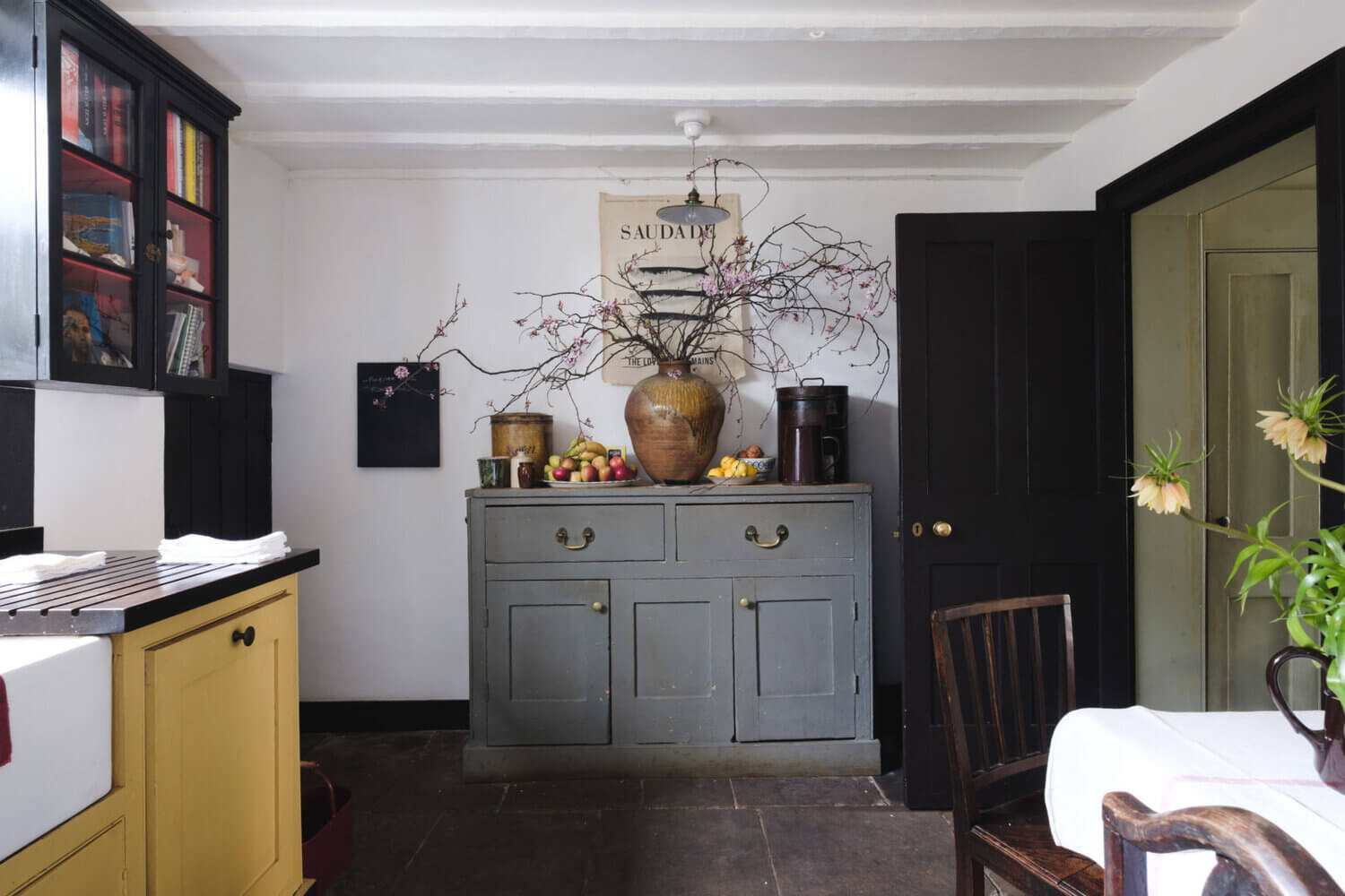 Historic Charm in a Georgian Townhouse in London 7 historic charm georgian townhouse london nordroom6 Historic Charm in a Georgian Townhouse in London