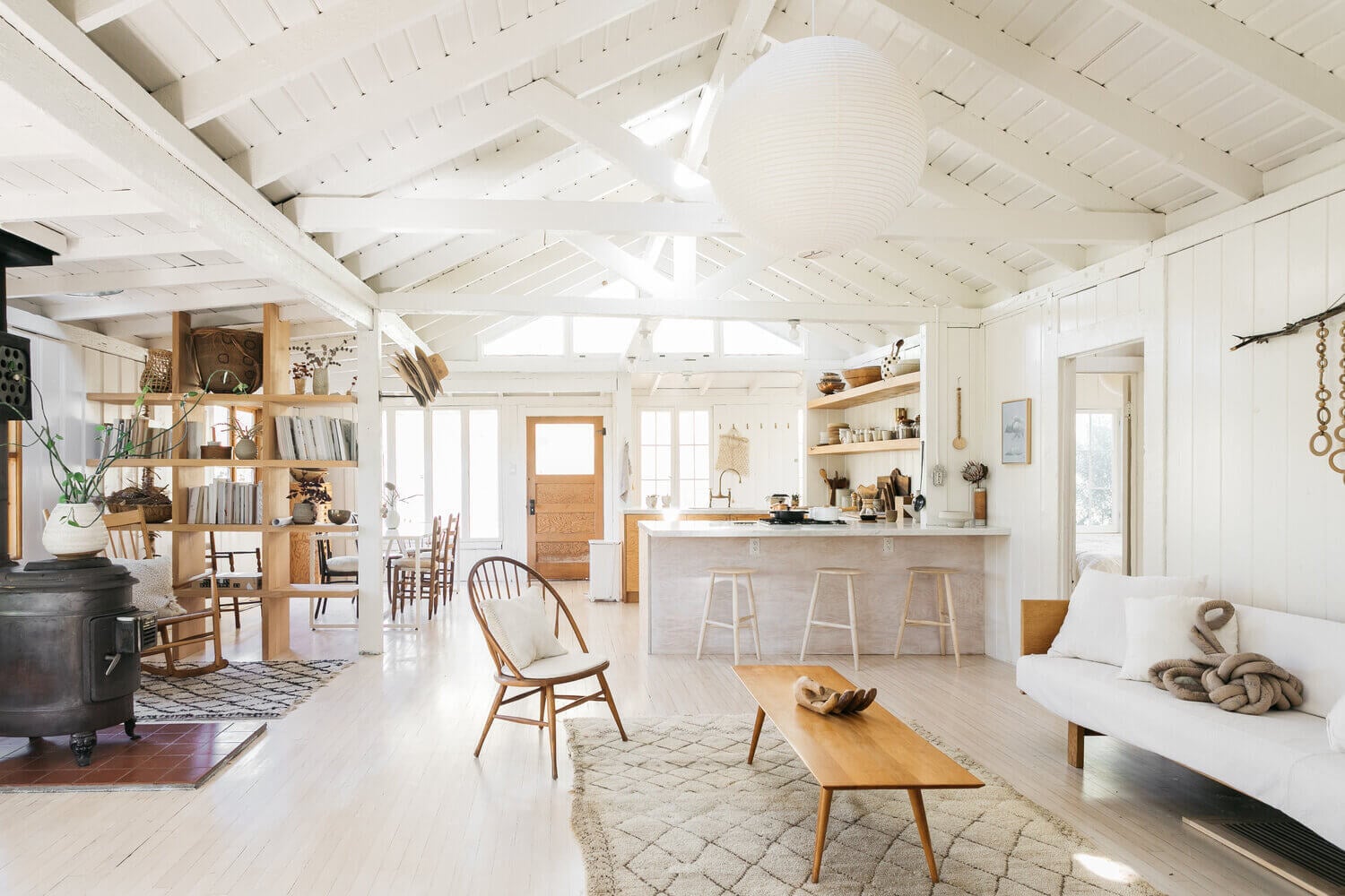 A Serene and Light Vintage Cabin in Topanga Canyon 1 serene vintage cabin topanga canyon nordroom A Serene and Light Vintage Cabin in Topanga Canyon