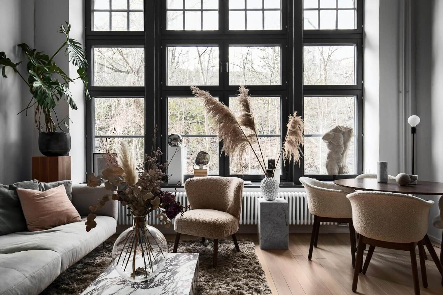 A Small Monochrome Scandi Loft Apartment 2 small monochrome scandinavian loft nordroom1 A Small Monochrome Scandi Loft Apartment