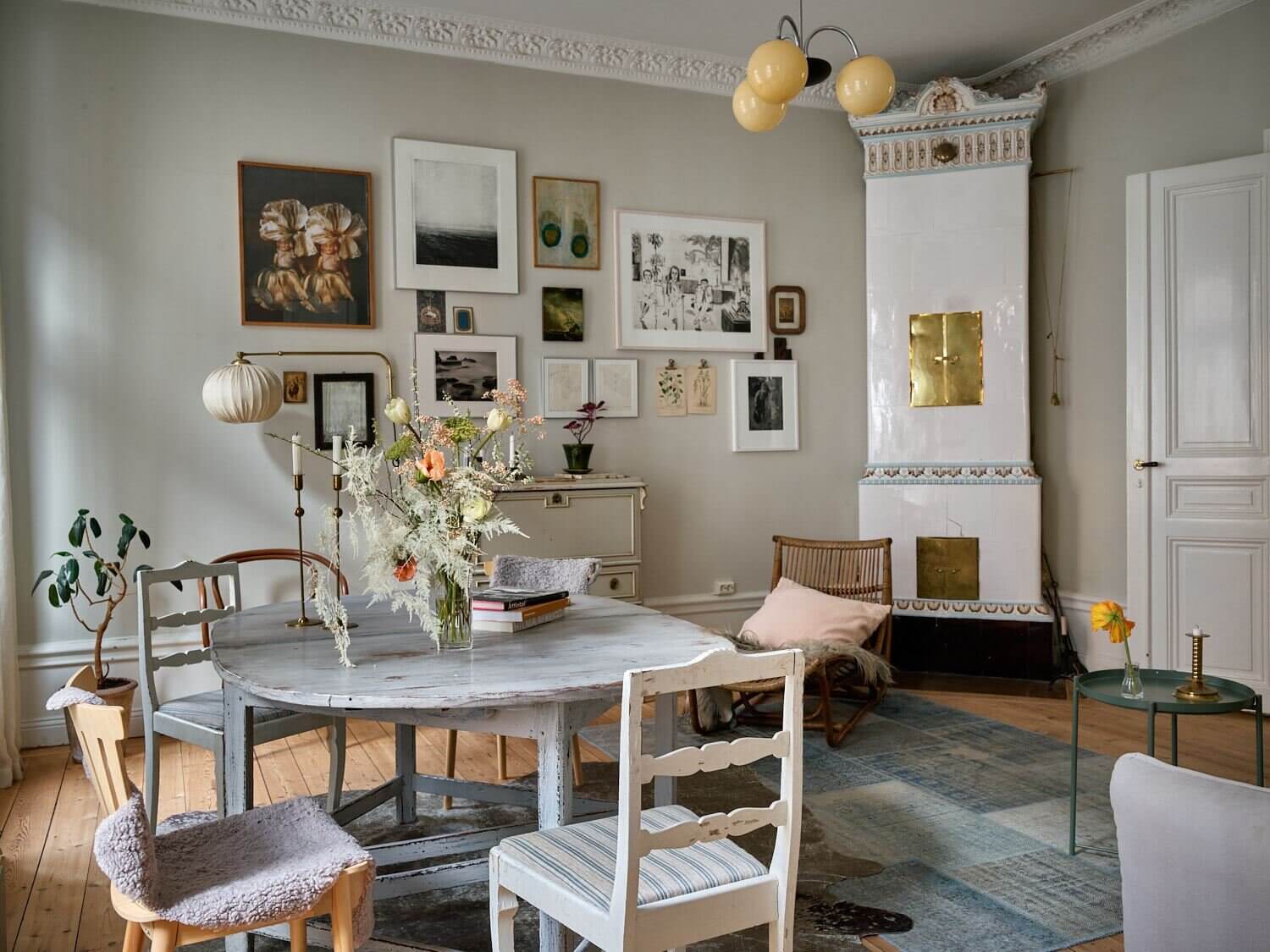 A Lovely Vintage Apartment in Stockholm 2 vintage apartment stockholm nordroom1 A Lovely Vintage Apartment in Stockholm
