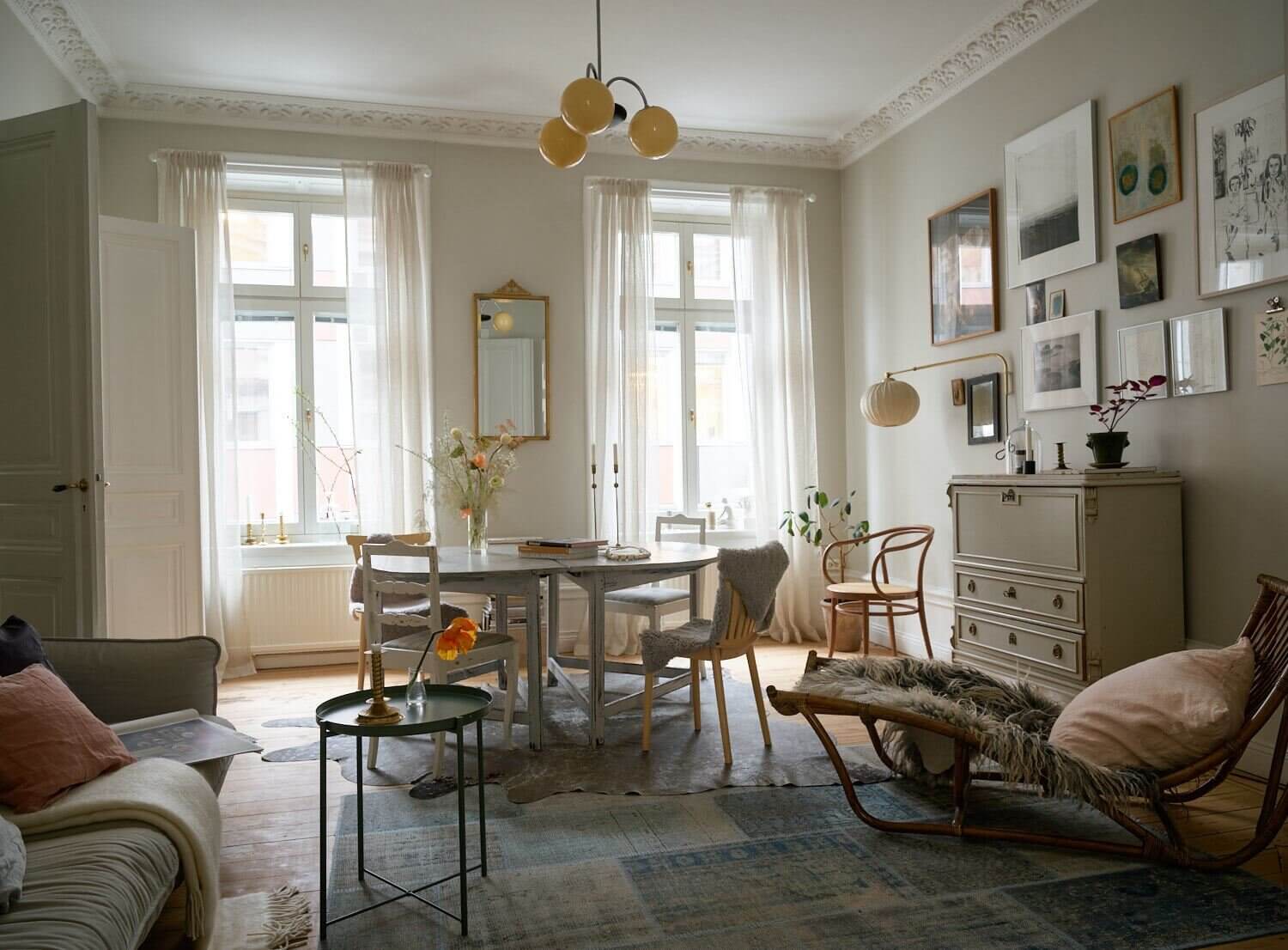 A Lovely Vintage Apartment in Stockholm 3 vintage apartment stockholm nordroom2 A Lovely Vintage Apartment in Stockholm