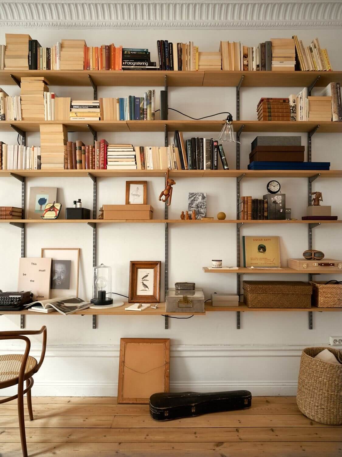 A Lovely Vintage Apartment in Stockholm 9 vintage apartment stockholm nordroom8 A Lovely Vintage Apartment in Stockholm