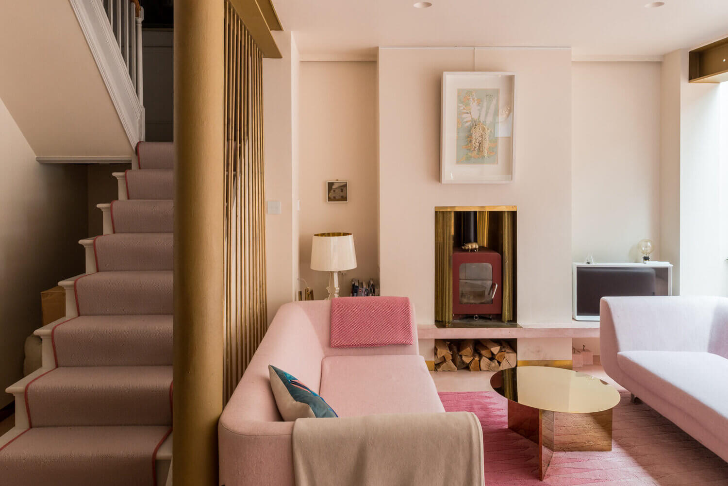 Modern Design in a Georgian Townhouse in London 1 modern design georgian townhouse london nordroom Modern Design in a Georgian Townhouse in London