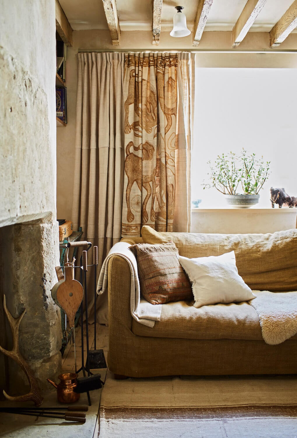 Reused Materials in a London Townhouse Designed by Retrouvius 4 reused materials london townhouse nordroom2 Reused Materials in a London Townhouse Designed by Retrouvius