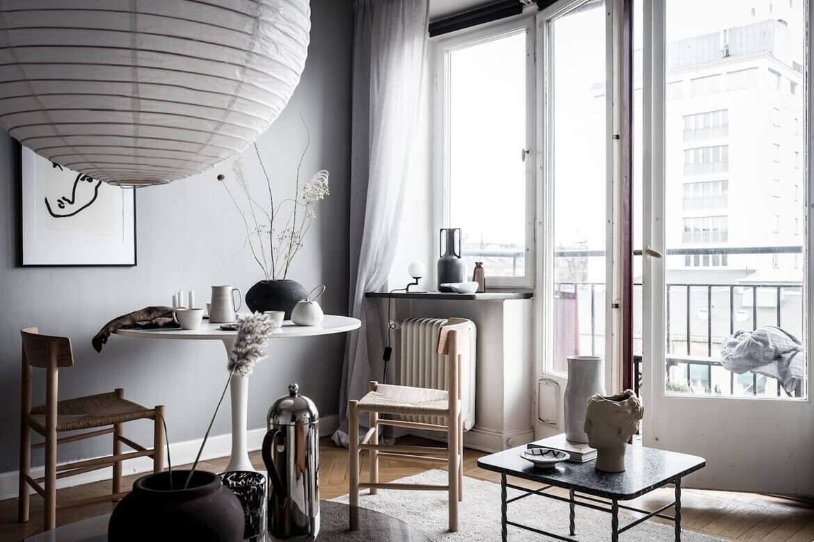 A Small Studio Apartment Decorated in Calm Color Tones 5 scandinavian studio apartment nordroom4 A Small Studio Apartment Decorated in Calm Color Tones