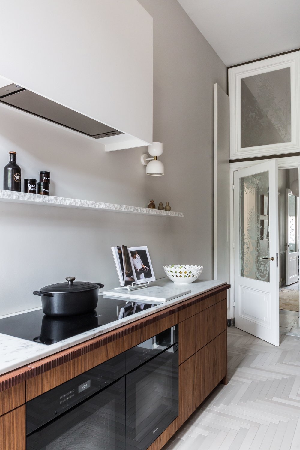 An Elegant 19th-Century Townhouse in The Netherlands 8 19th century townhouse netherlands avenue design studio nordroom7 An Elegant 19th-Century Townhouse in The Netherlands