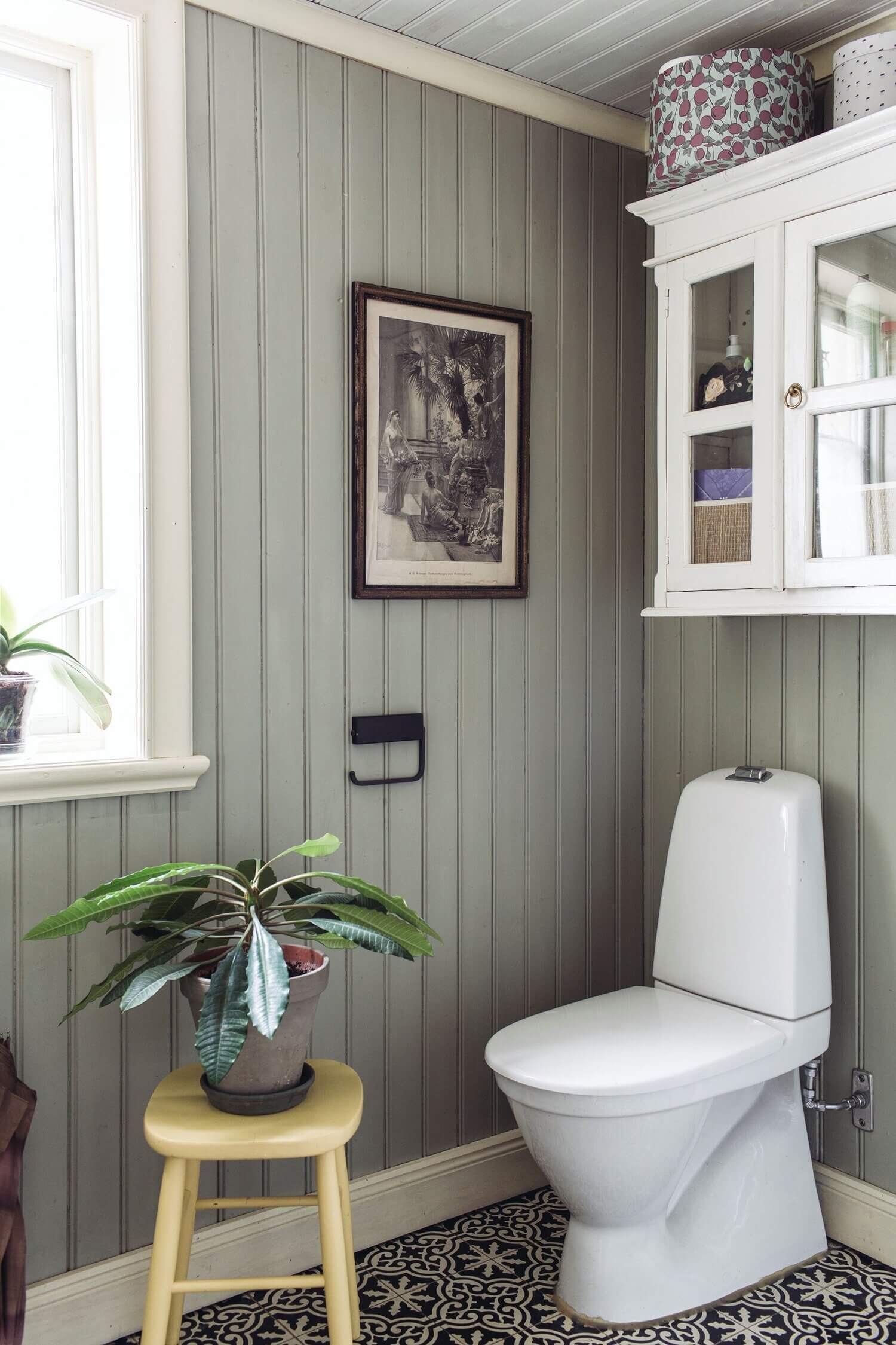 A Cozy Vintage Look For a Traditional Swedish Home 14 ACozyVintageLookForaTraditionalSwedishHome TheNordroom13 A Cozy Vintage Look For a Traditional Swedish Home