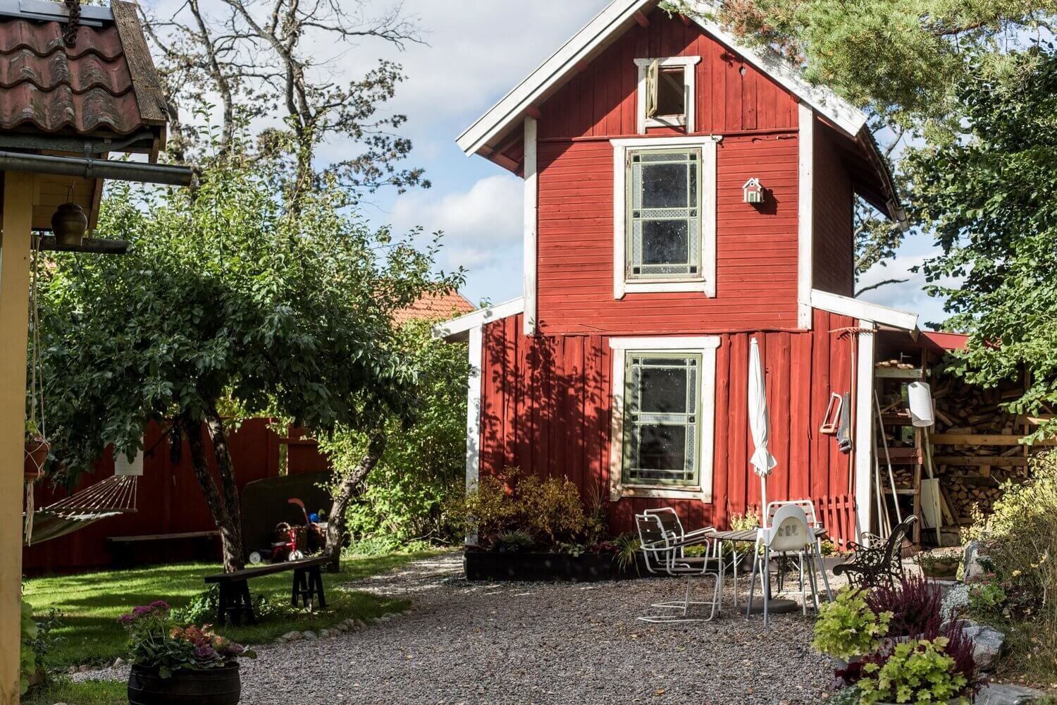 A Cozy Vintage Look For a Traditional Swedish Home 26 ACozyVintageLookForaTraditionalSwedishHome TheNordroom25 A Cozy Vintage Look For a Traditional Swedish Home