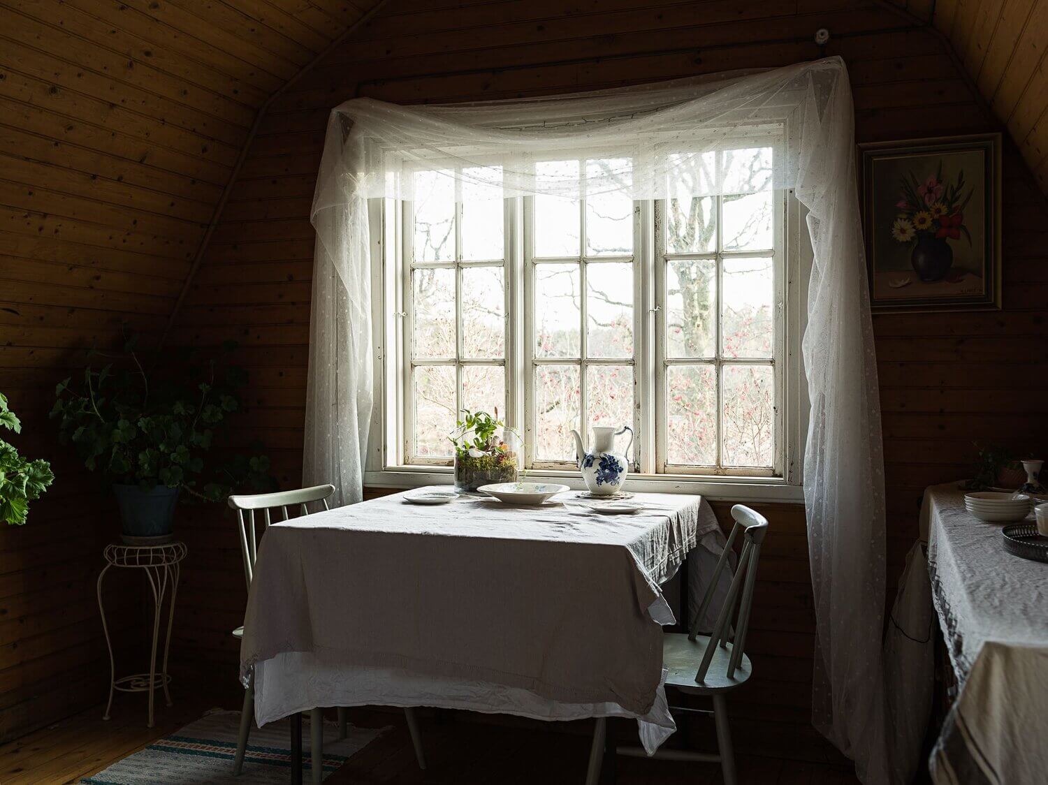 A Cozy Vintage Look For a Traditional Swedish Home 30 ACozyVintageLookForaTraditionalSwedishHome TheNordroom29 A Cozy Vintage Look For a Traditional Swedish Home