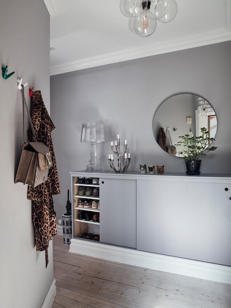 A Grey Art-Filled Scandinavian Apartment 12 AGreyArt FilledScandinavianApartment TheNordroom14 A Grey Art-Filled Scandinavian Apartment