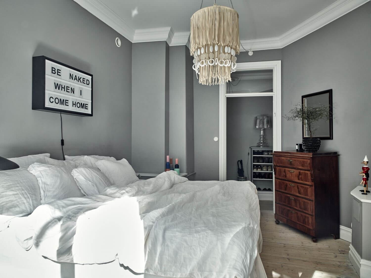 A Grey Art-Filled Scandinavian Apartment 16 AGreyArt FilledScandinavianApartment TheNordroom15 A Grey Art-Filled Scandinavian Apartment