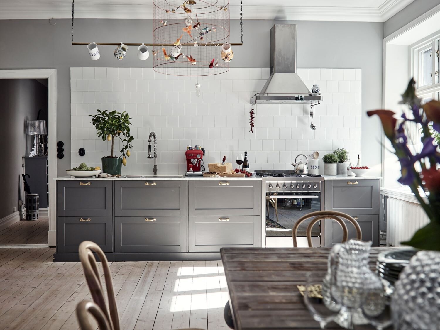 A Grey Art-Filled Scandinavian Apartment 8 AGreyArt FilledScandinavianApartment TheNordroom7 A Grey Art-Filled Scandinavian Apartment