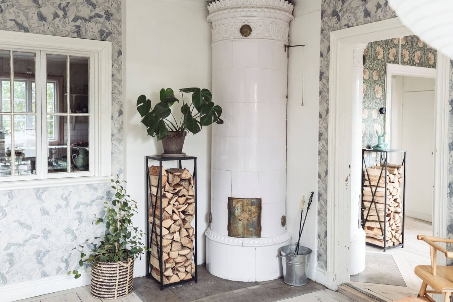 A Cozy Vintage Look For a Traditional Swedish Home 6 FloralsandOriginalDetailsinaTraditionalSwedishHome TheNordroom5 A Cozy Vintage Look For a Traditional Swedish Home