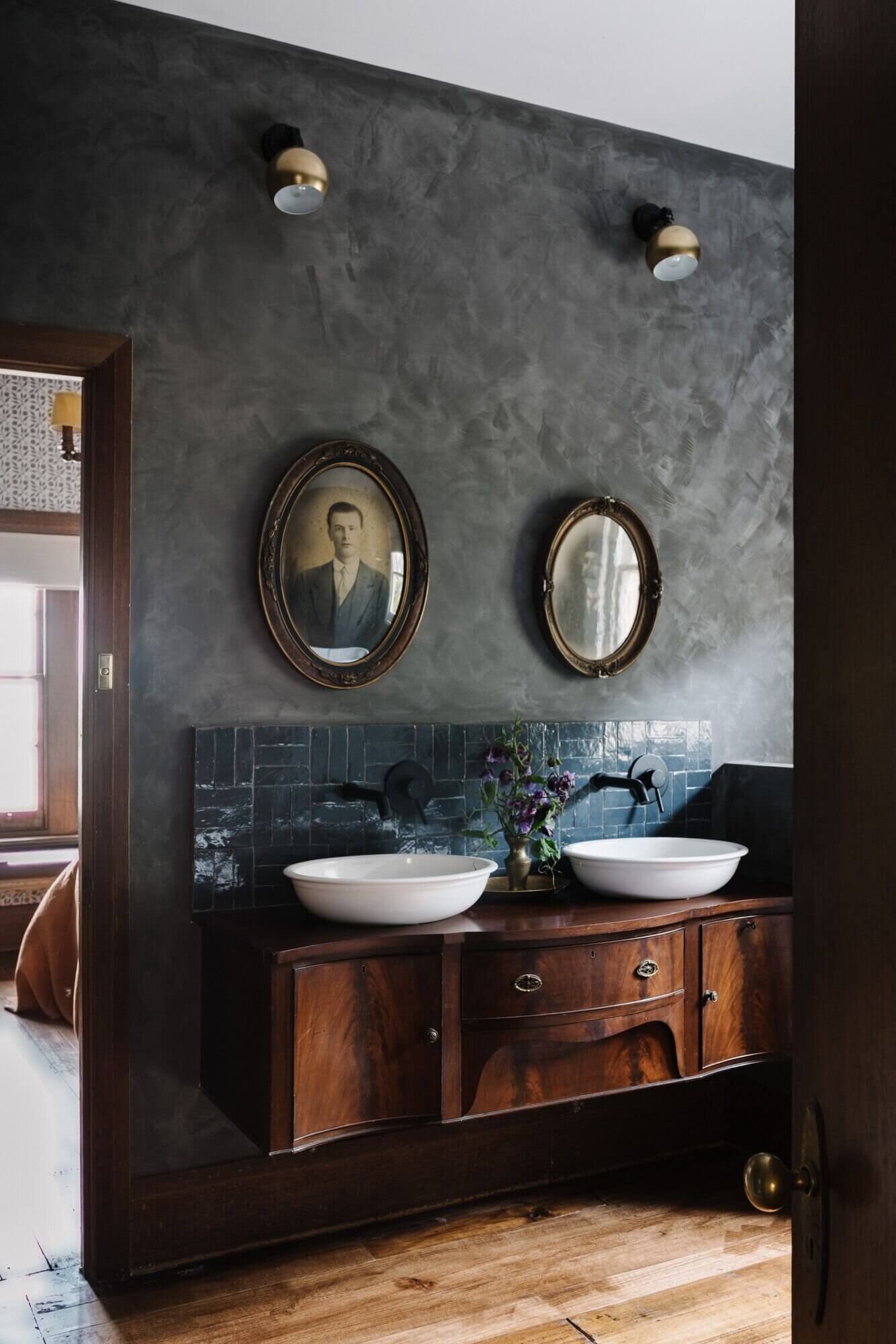 Ethelmont Rise | A Beautiful Vintage Airbnb on Tasmania 17 ethelmont rise airbnb tasmania nordroom17 Ethelmont Rise | A Beautiful Vintage Airbnb on Tasmania