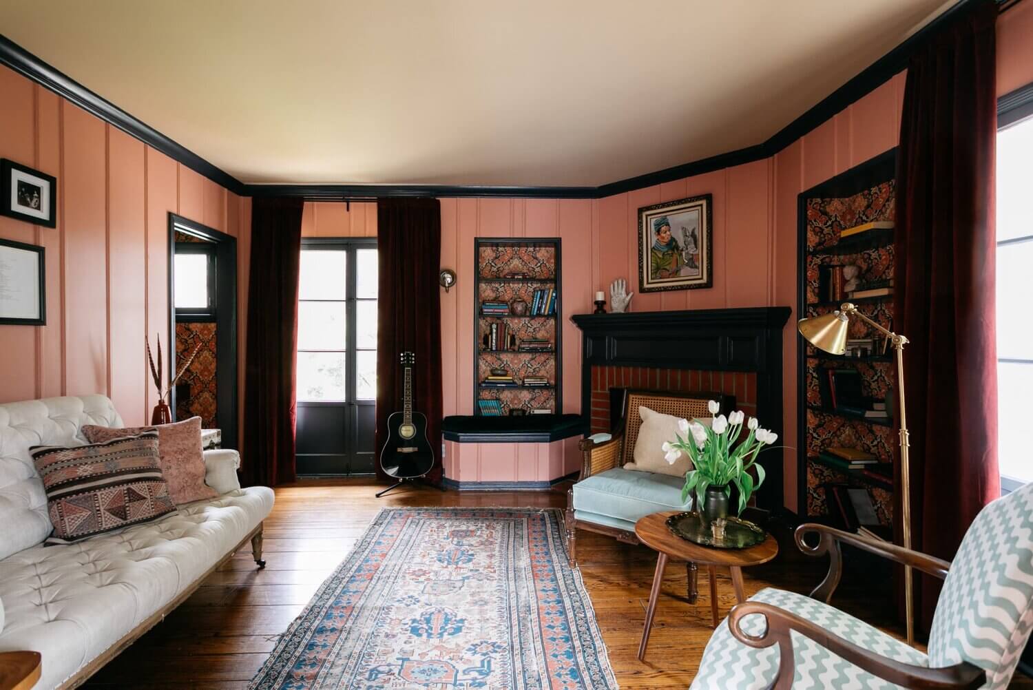 A Lovely Hollywood Hills Home with a Celebrity History 21 hollywood hills home matt helders zooey deschanel mark ruffalo nordroom20 A Lovely Hollywood Hills Home with a Celebrity History