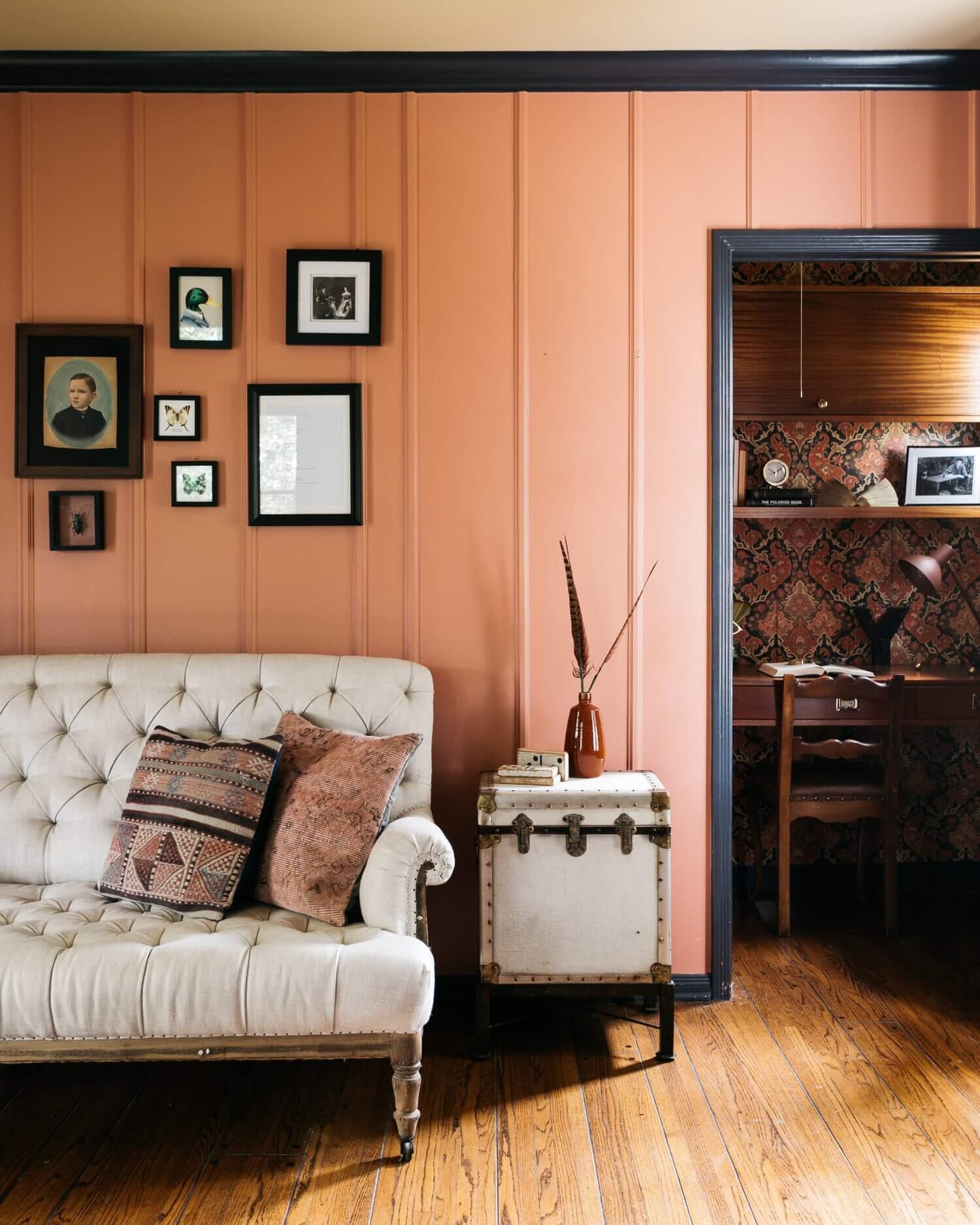 A Lovely Hollywood Hills Home with a Celebrity History 22 hollywood hills home matt helders zooey deschanel mark ruffalo nordroom21 A Lovely Hollywood Hills Home with a Celebrity History