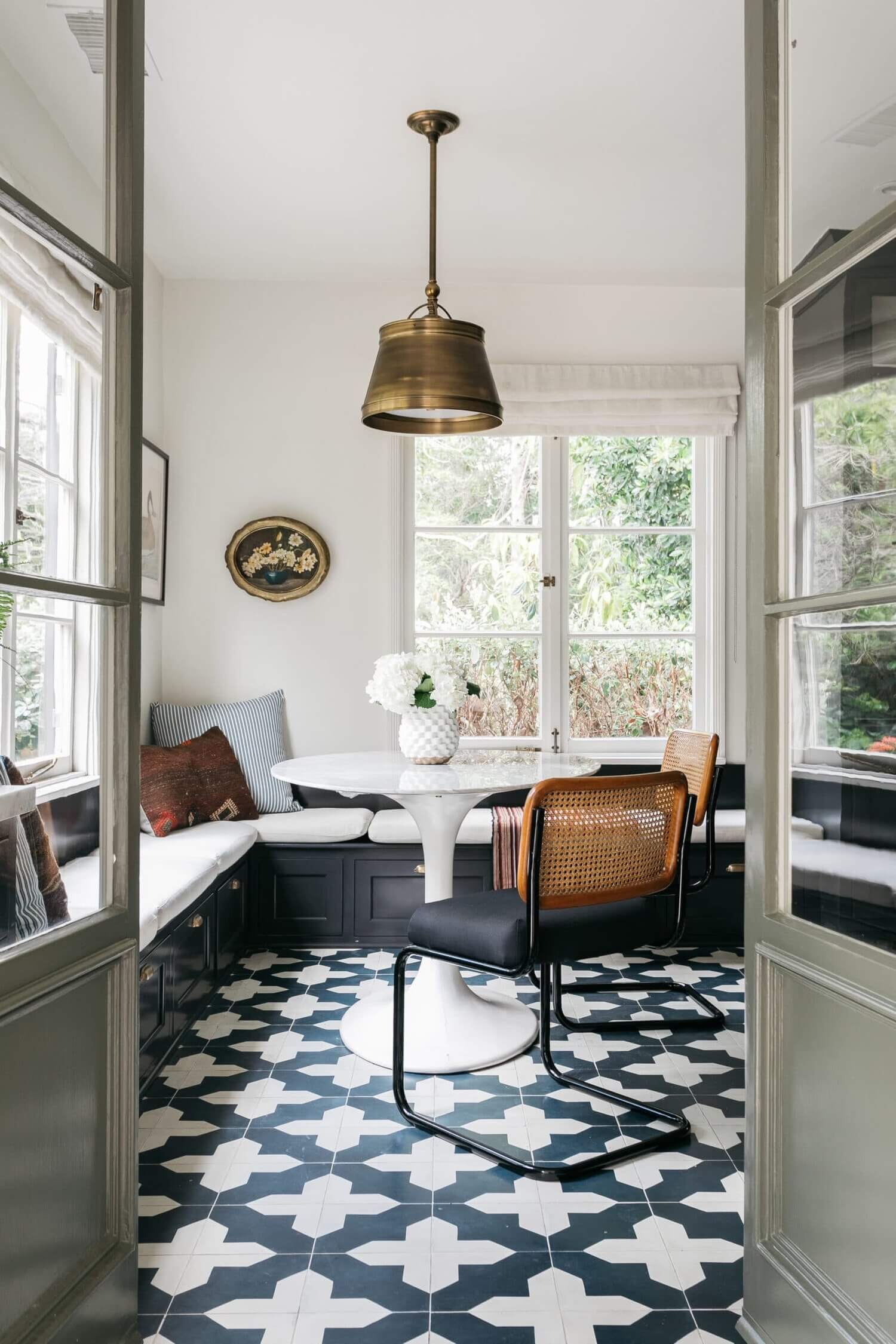 A Lovely Hollywood Hills Home with a Celebrity History