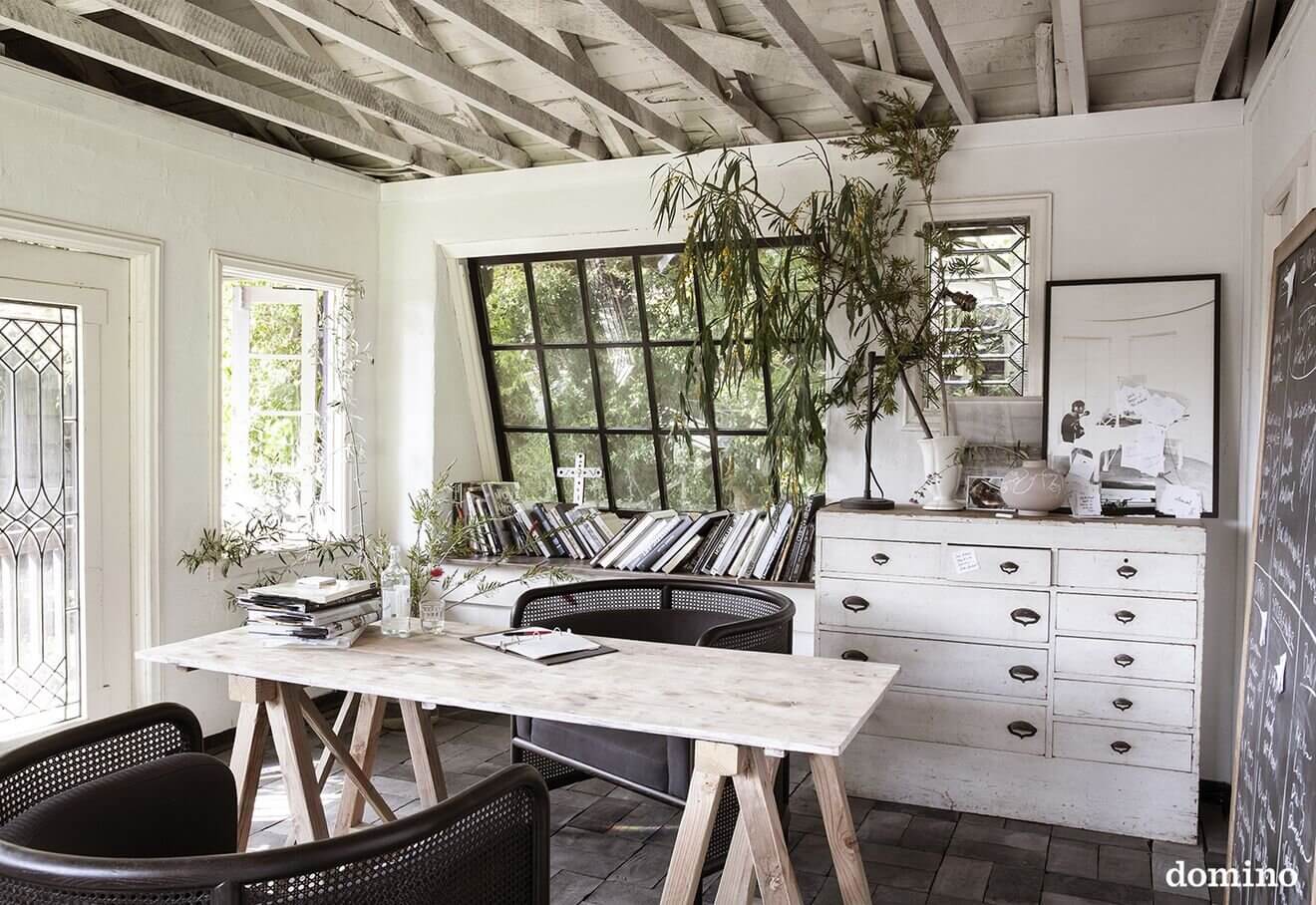 Leanne Ford's Rustic Los Angeles Home (And It's For Sale) 10 leanne ford rustic los angeles home nordroom10 Leanne Ford's Rustic Los Angeles Home (And It's For Sale)