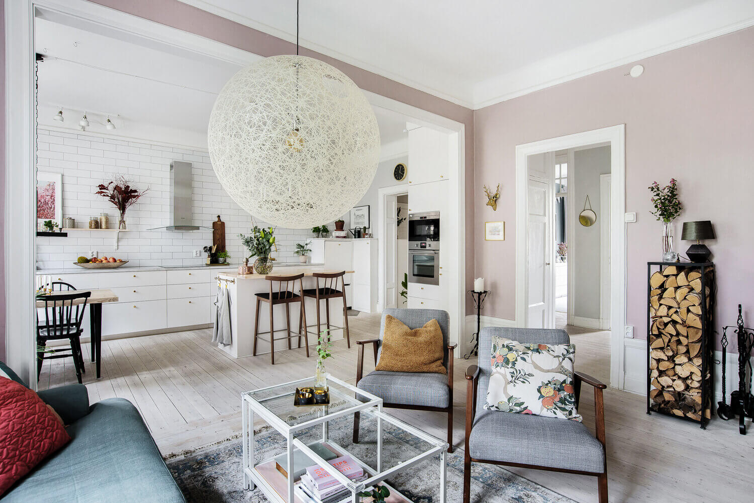 A Bright Pink and Blue Scandinavian Apartment 2 pink blue scandinavian apartment nordroom1 A Bright Pink and Blue Scandinavian Apartment