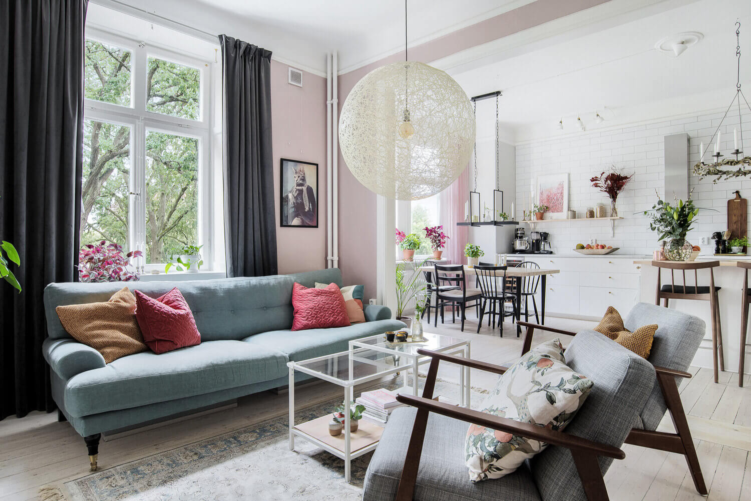 A Bright Pink and Blue Scandinavian Apartment 3 pink blue scandinavian apartment nordroom2 A Bright Pink and Blue Scandinavian Apartment
