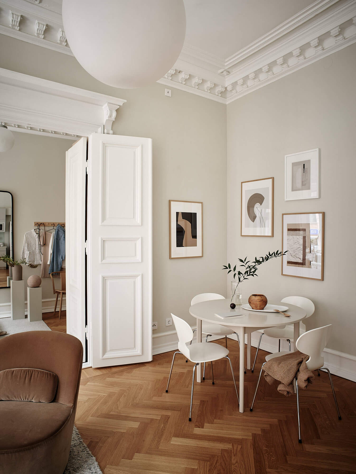 A Serene Beige Apartment with Original Details 9 ABeigeSereneApartmentwithOriginalDetails TheNordroom8 A Serene Beige Apartment with Original Details