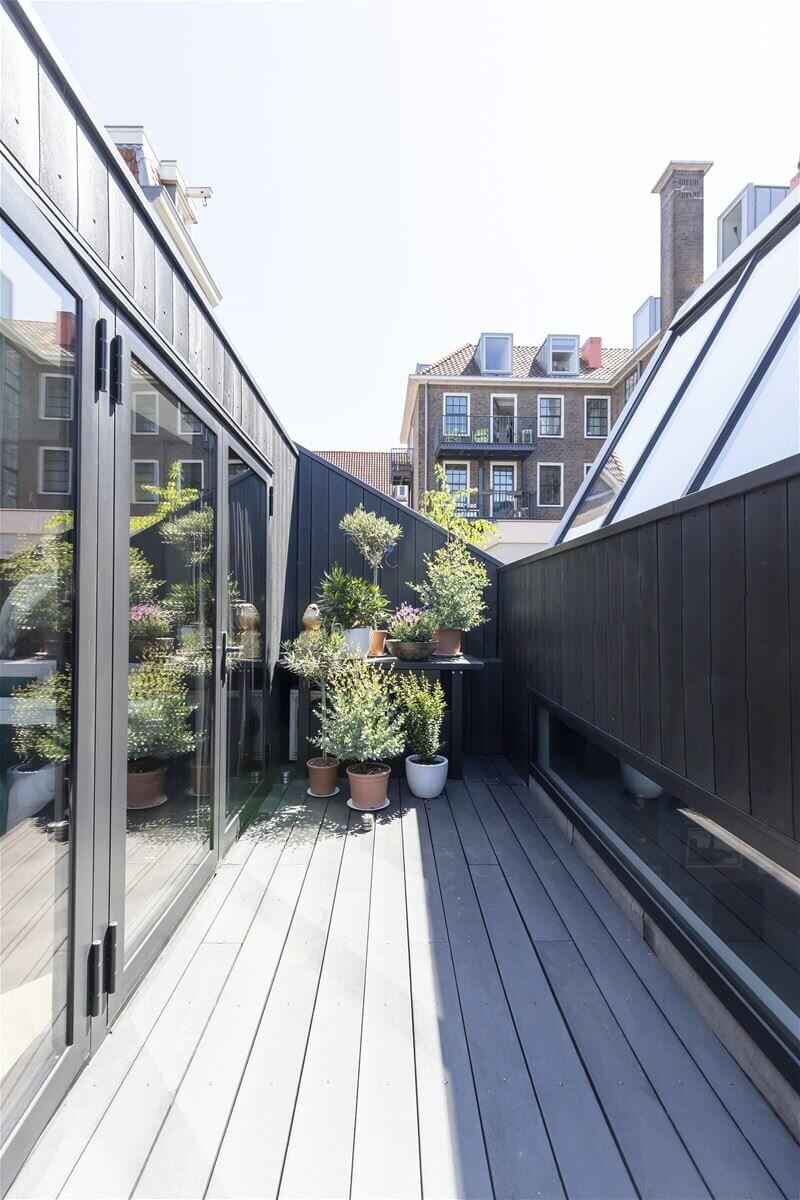 A Modern Industrial Loft in a Converted Amsterdam Factory 14 AModernLoftinaFormerFactoryinAmsterdam TheNordroom14 A Modern Industrial Loft in a Converted Amsterdam Factory