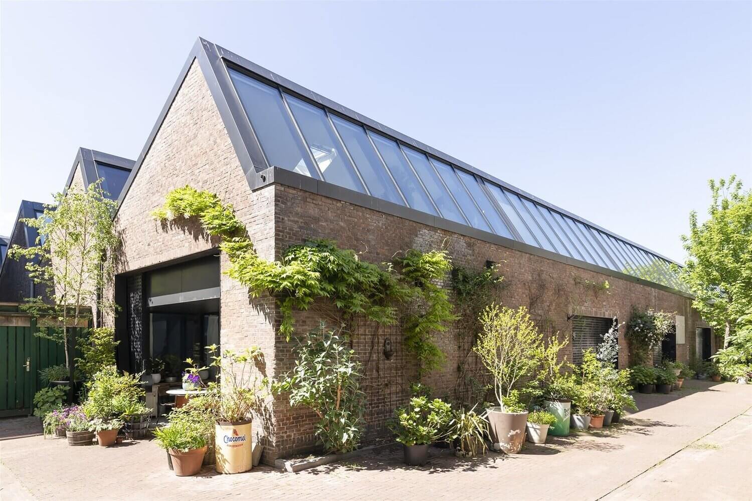 A Modern Industrial Loft in a Converted Amsterdam Factory 18 AModernLoftinaFormerFactoryinAmsterdam TheNordroom18 A Modern Industrial Loft in a Converted Amsterdam Factory