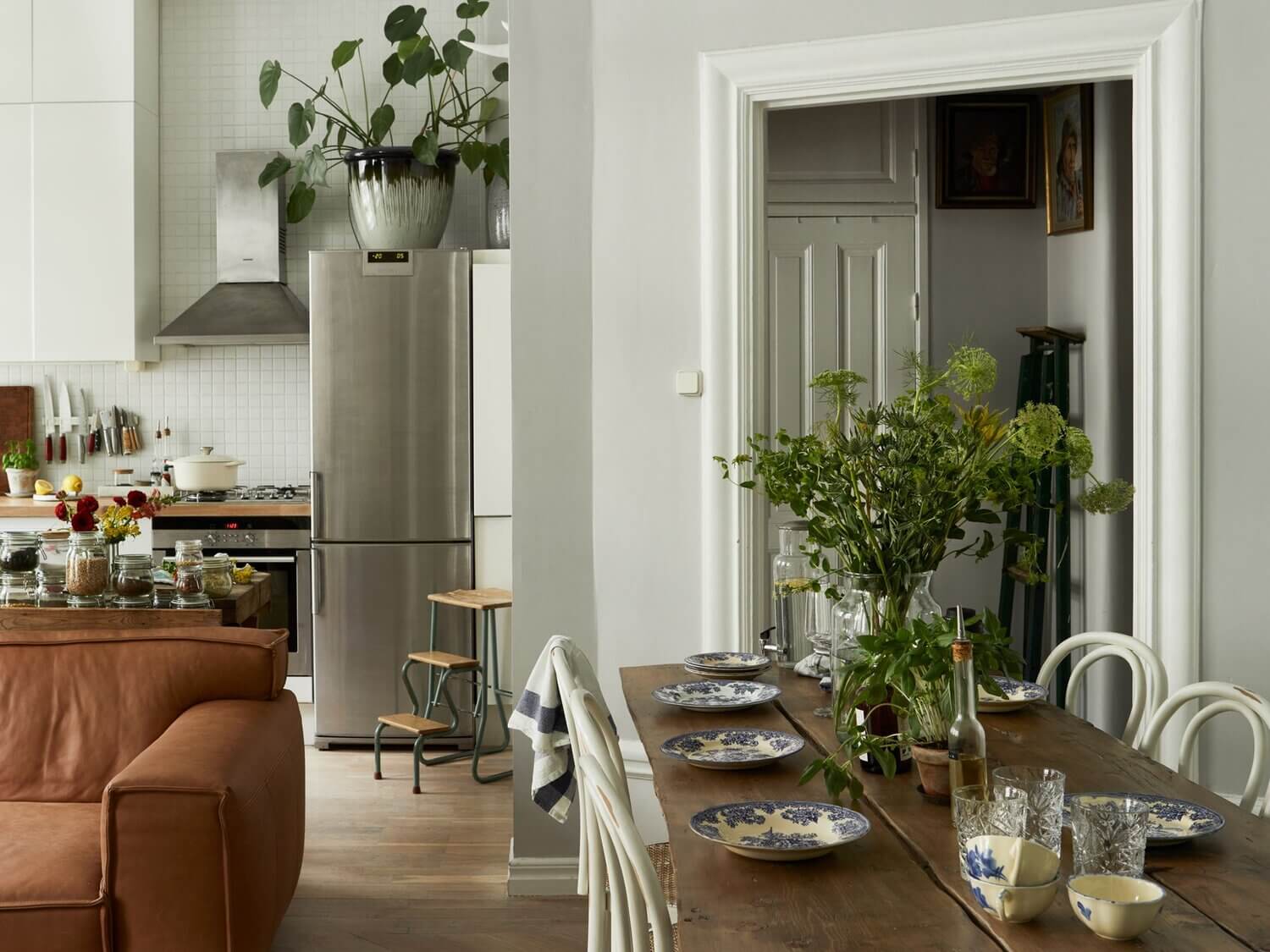 A Light Scandinavian Apartment with Vintage Touches 7 light apartment vintage touches nordroom6 A Light Scandinavian Apartment with Vintage Touches