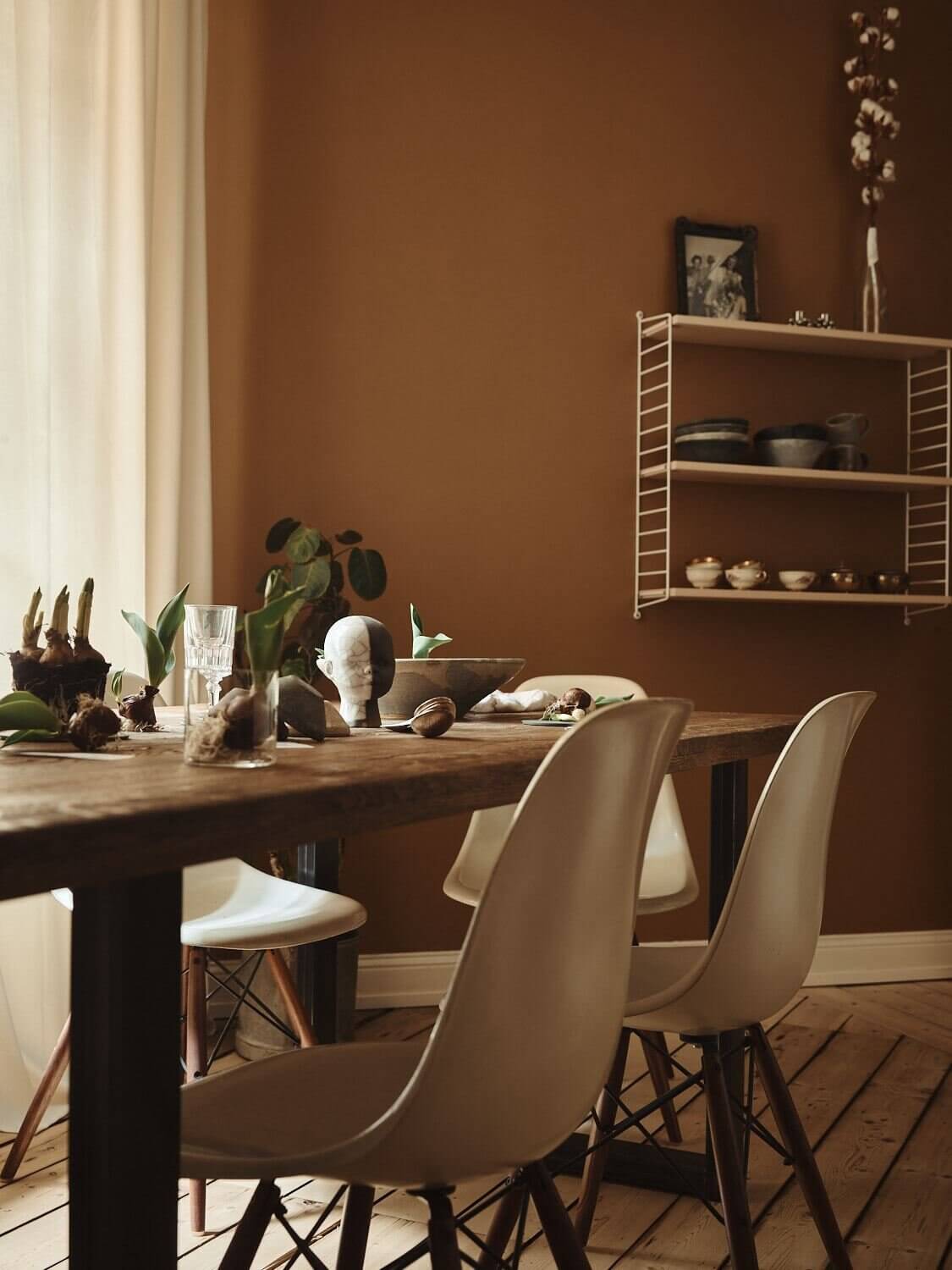 A Small Apartment Decorated in Warm Earth Tones 3 small apartment warm earthy tones nordroom2 A Small Apartment Decorated in Warm Earth Tones