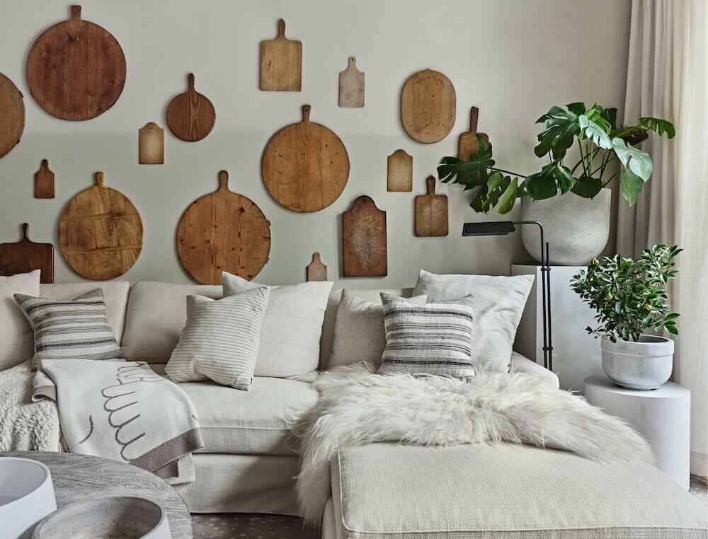 A Warm Brooklyn Brownstone Filled with Interesting Home Decor Ideas 6 warm brooklyn brownstone nordroom5 A Warm Brooklyn Brownstone Filled with Interesting Home Decor Ideas
