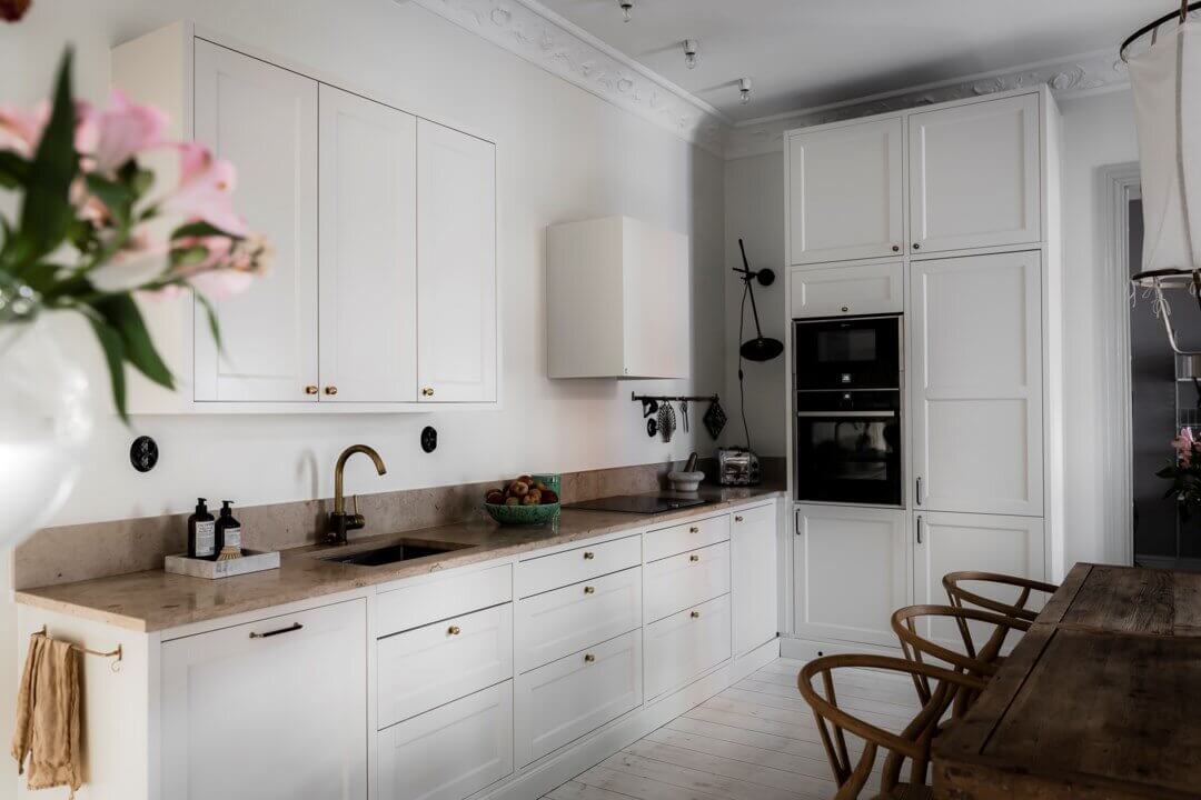 Neutral Color Tones in a Luxurious Swedish Apartment 6 ALuxuriousSwedishApartmentinNeutralColorTones TheNordroom5 Neutral Color Tones in a Luxurious Swedish Apartment
