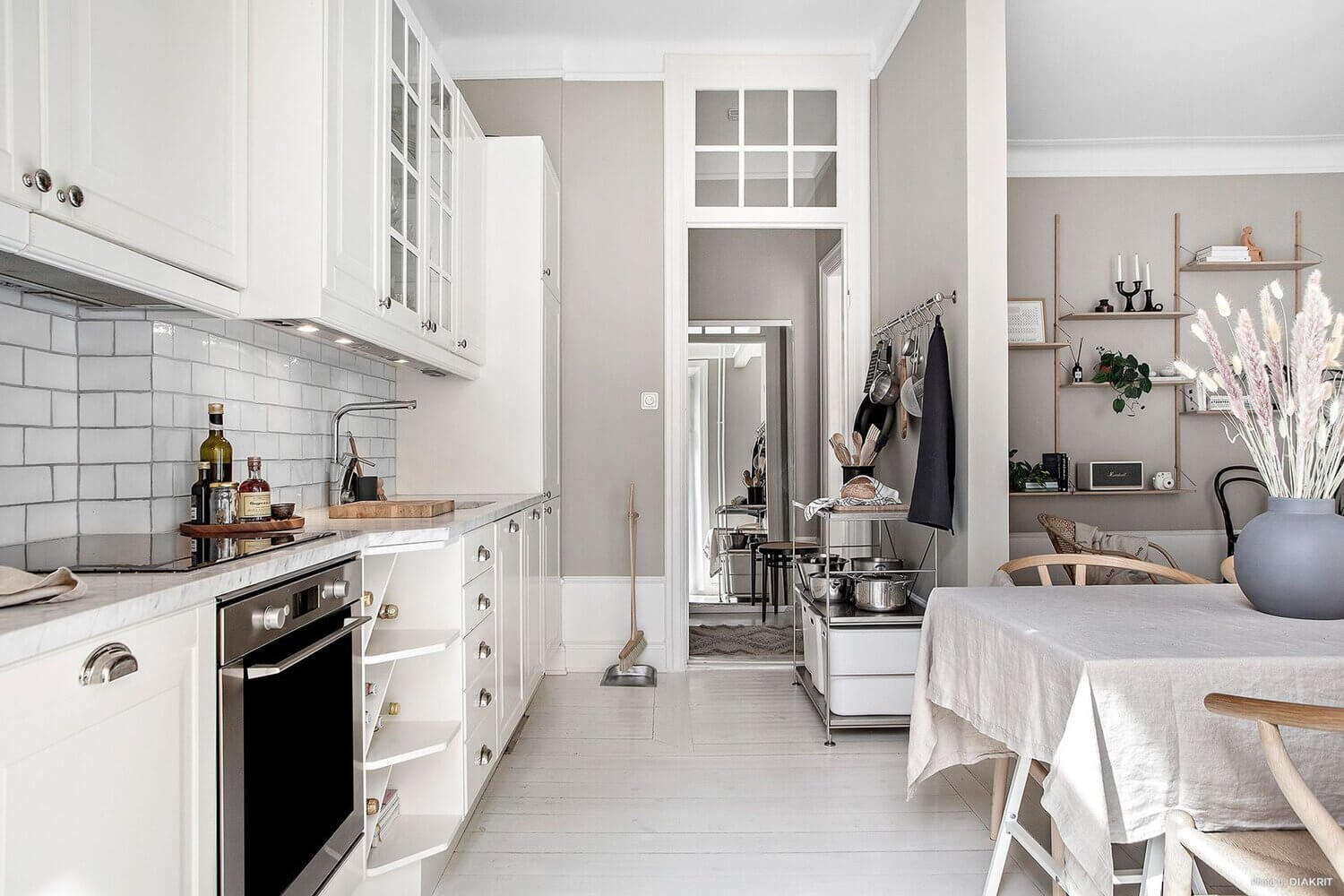 A Serene Light Grey & White Stockholm Apartment 7 ASereneLightGreyWhiteStockholmApartment TheNordroom6 A Serene Light Grey & White Stockholm Apartment
