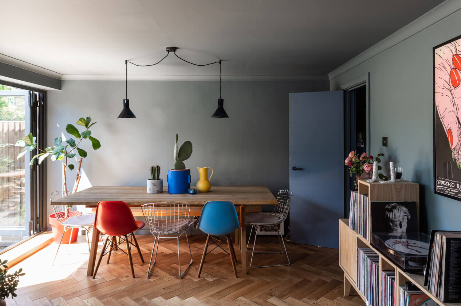 Colorful Rooms in a Mid-Century London Home 2 ColorfulRoomsinaMid CenturyLondonHome TheNordroom1 Colorful Rooms in a Mid-Century London Home