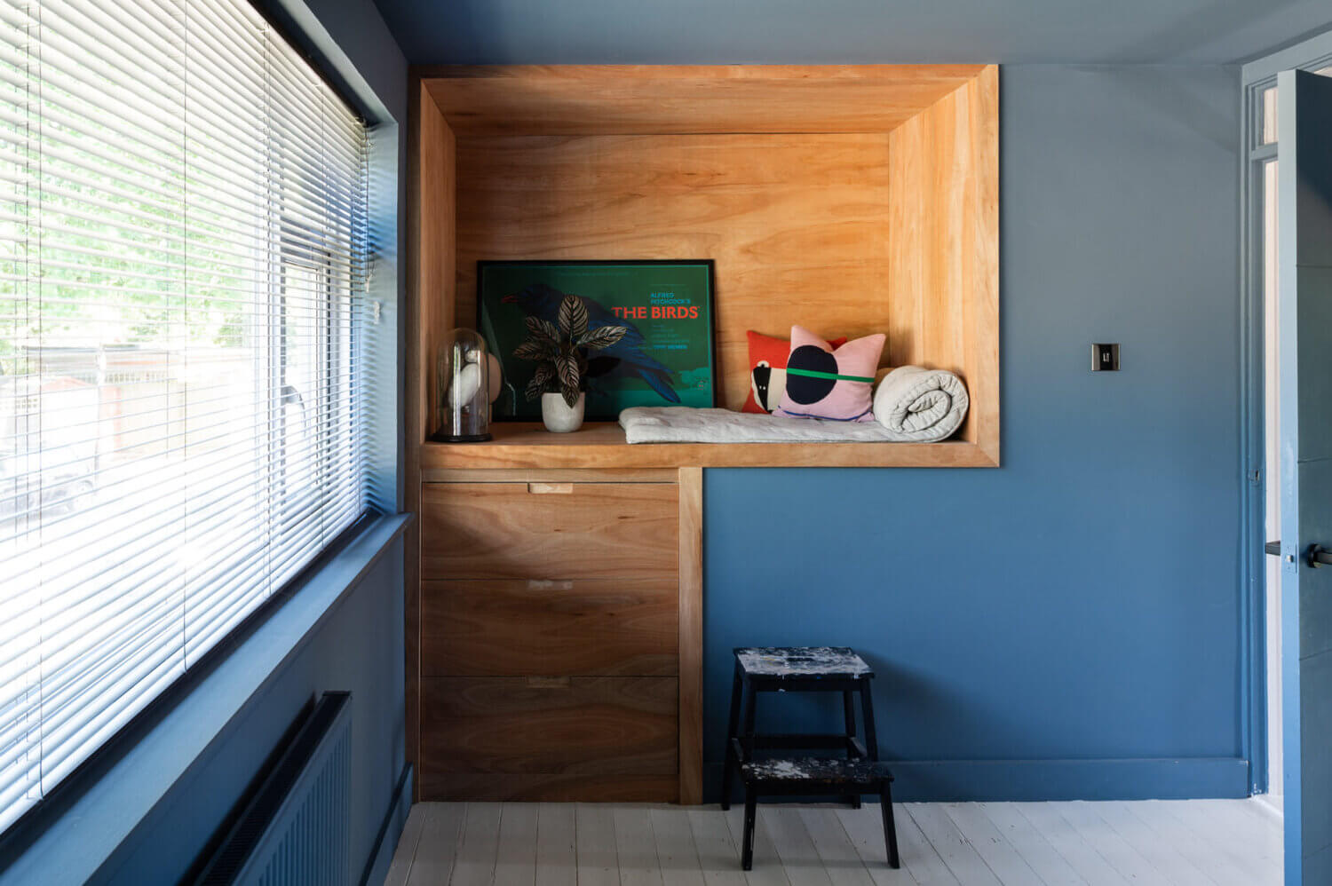 Colorful Rooms in a Mid-Century London Home 13 ColorfulRoomsinaMid CenturyLondonHome TheNordroom12 Colorful Rooms in a Mid-Century London Home